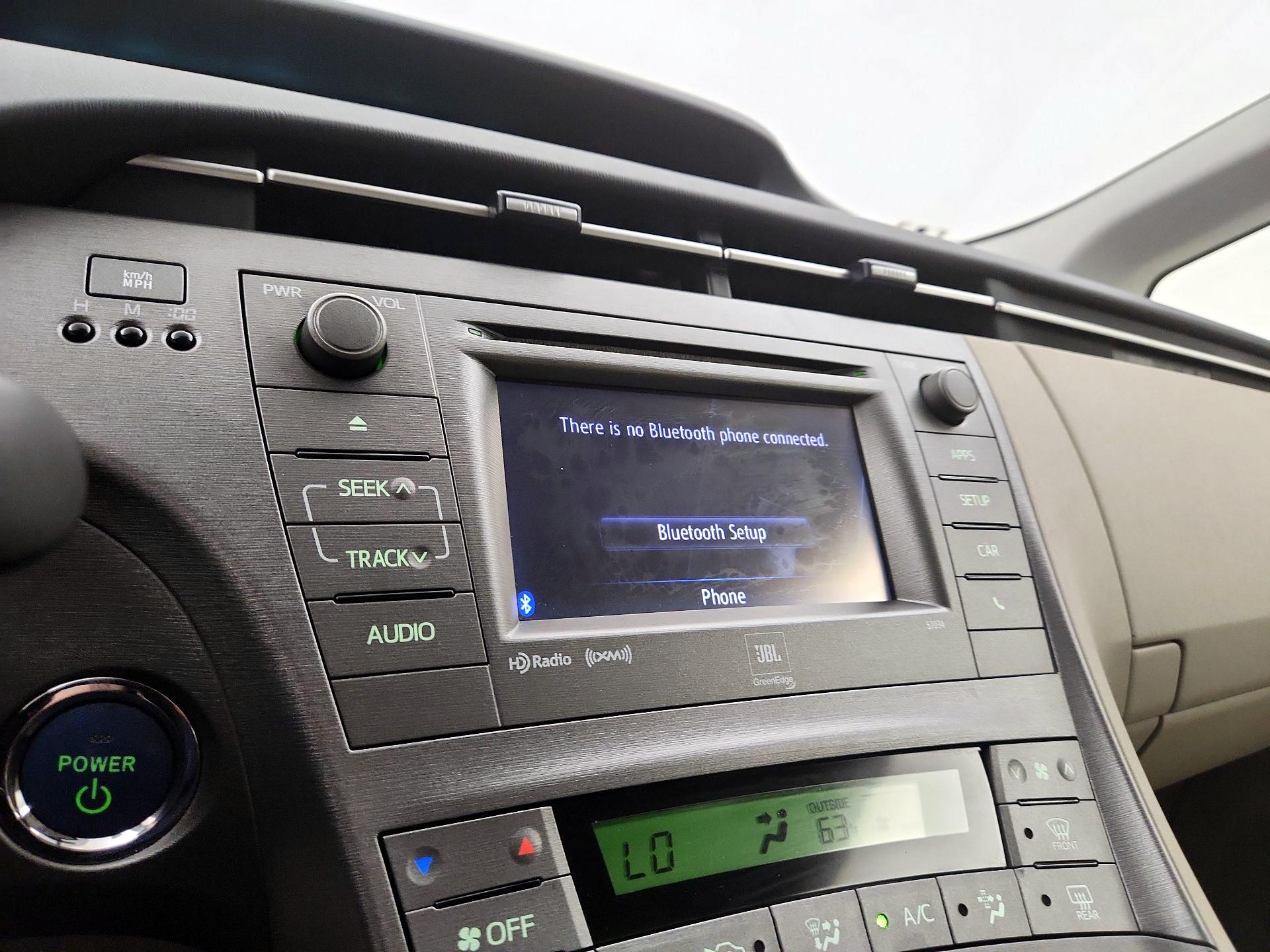 Thumbnail: 2014 Toyota Prius - 15