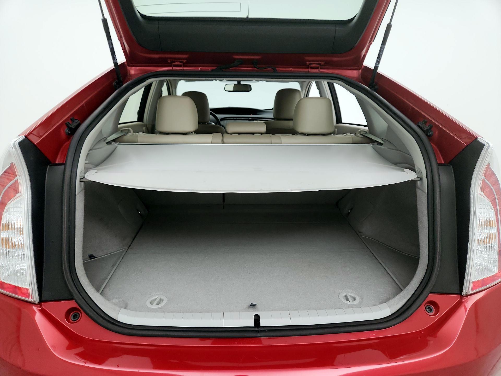Thumbnail: 2014 Toyota Prius - 20