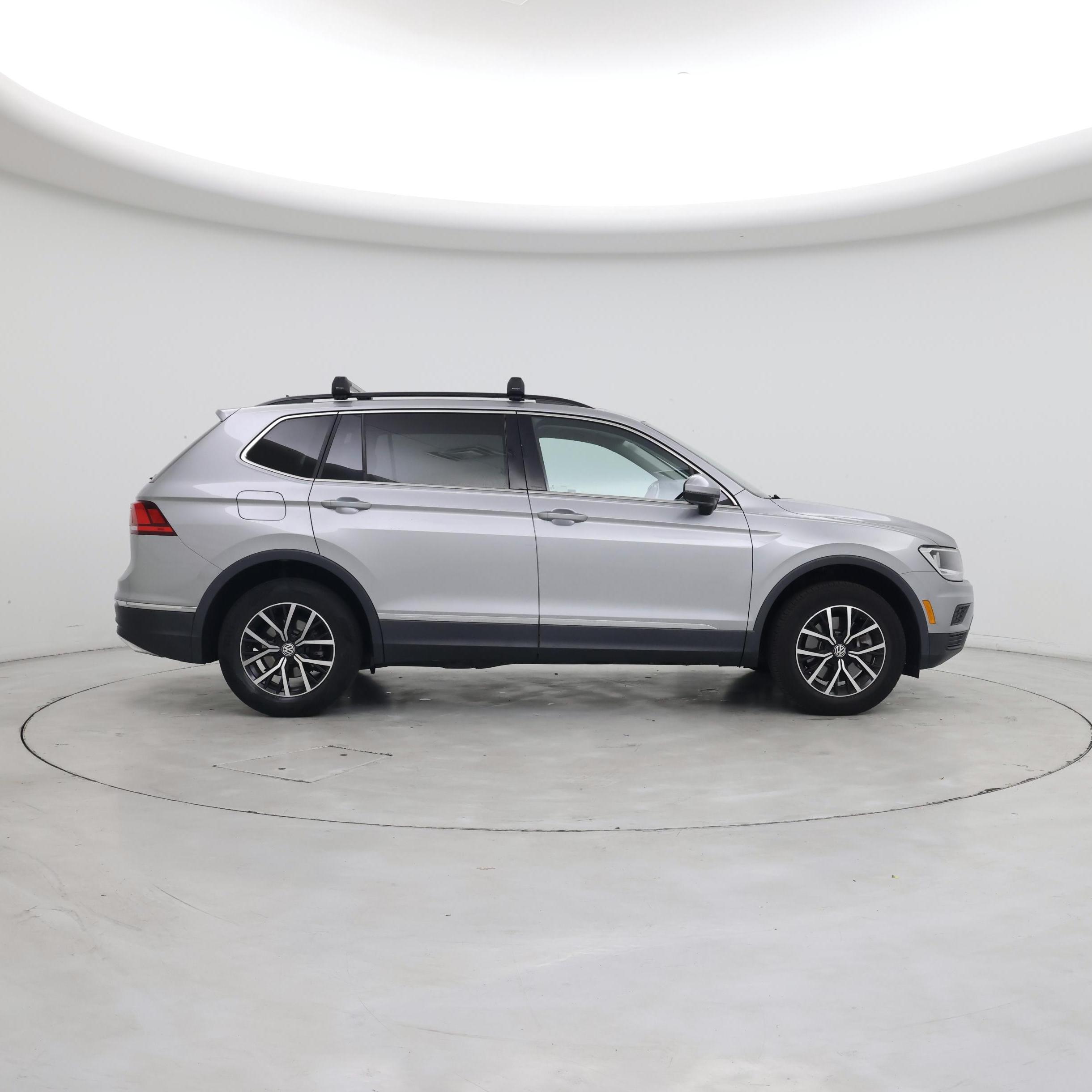 Thumbnail: 2021 Volkswagen Tiguan - 7