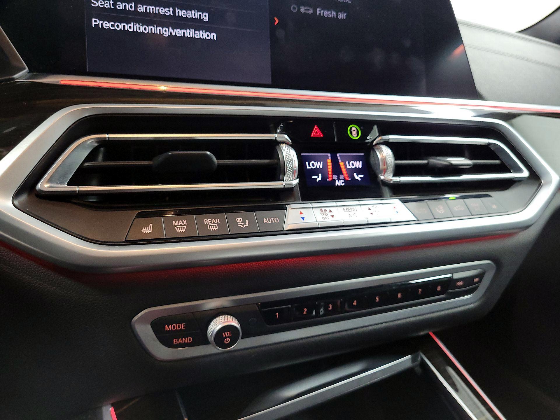 Thumbnail: 2023 BMW X5 - 16