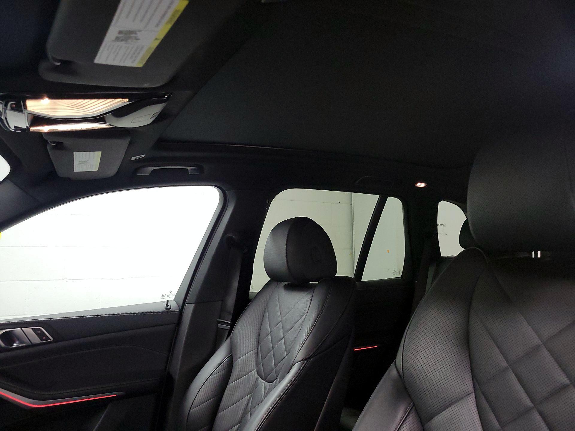 Thumbnail: 2023 BMW X5 - 18