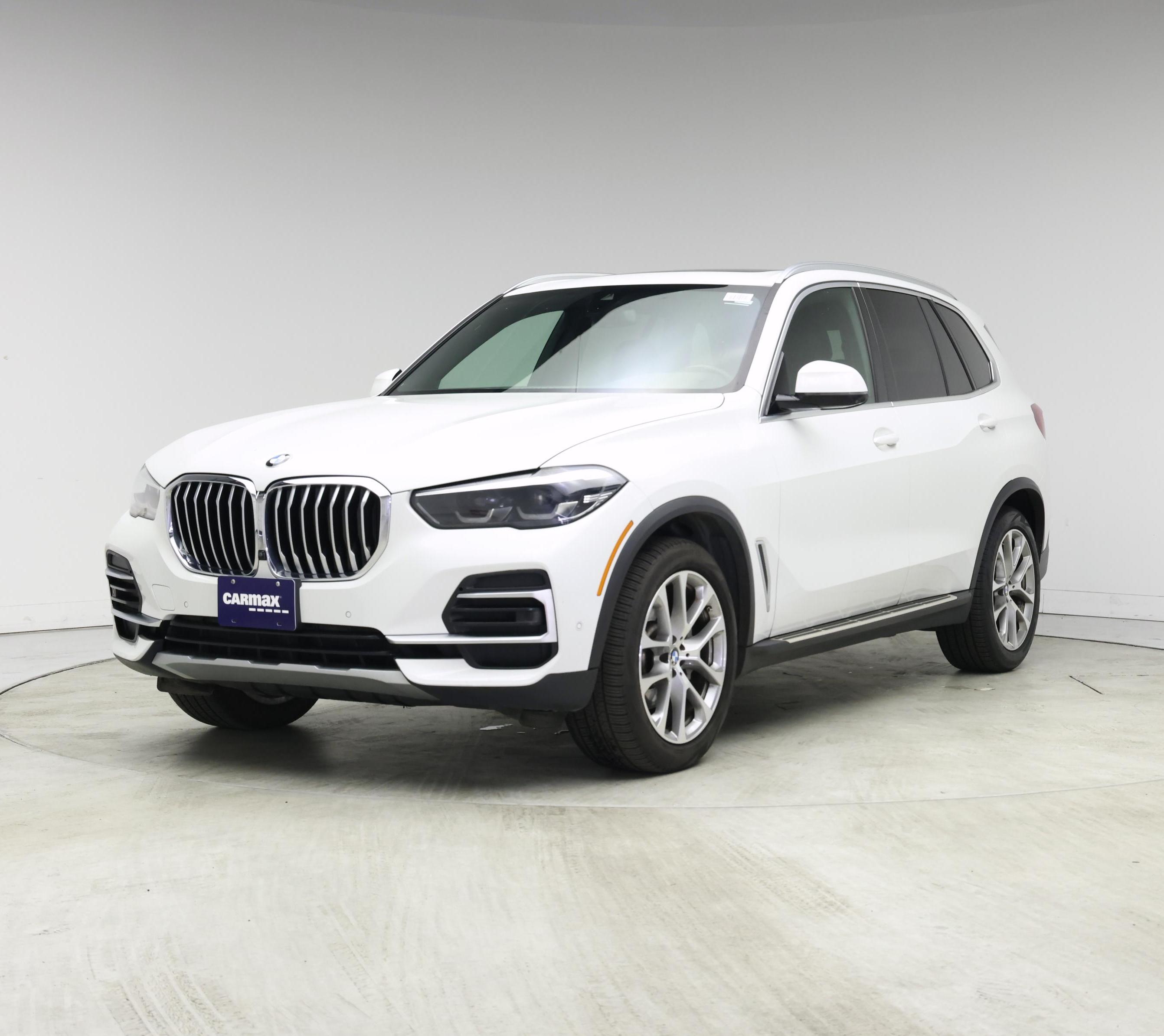 Thumbnail: 2023 BMW X5 - 4