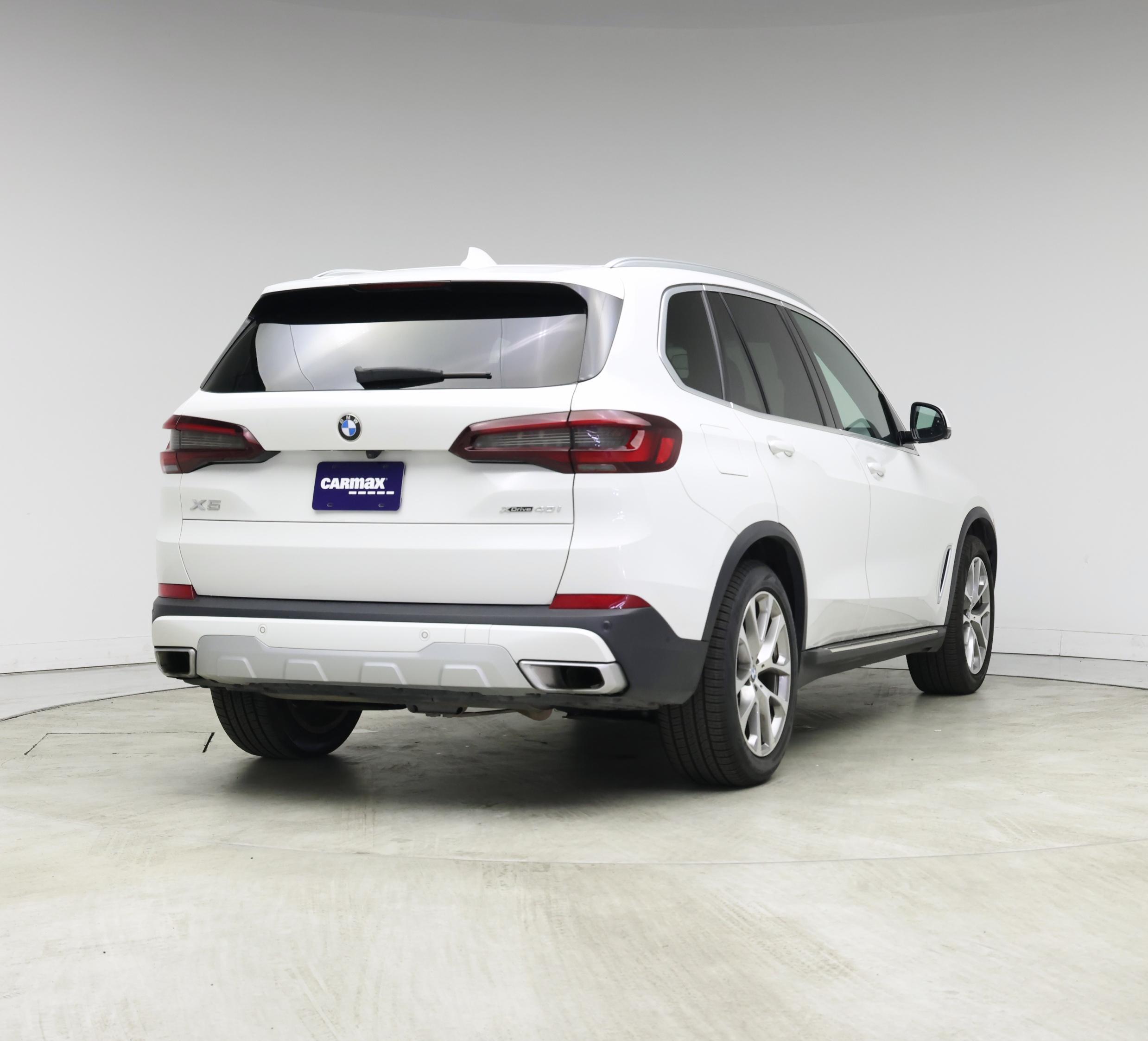 Thumbnail: 2023 BMW X5 - 8