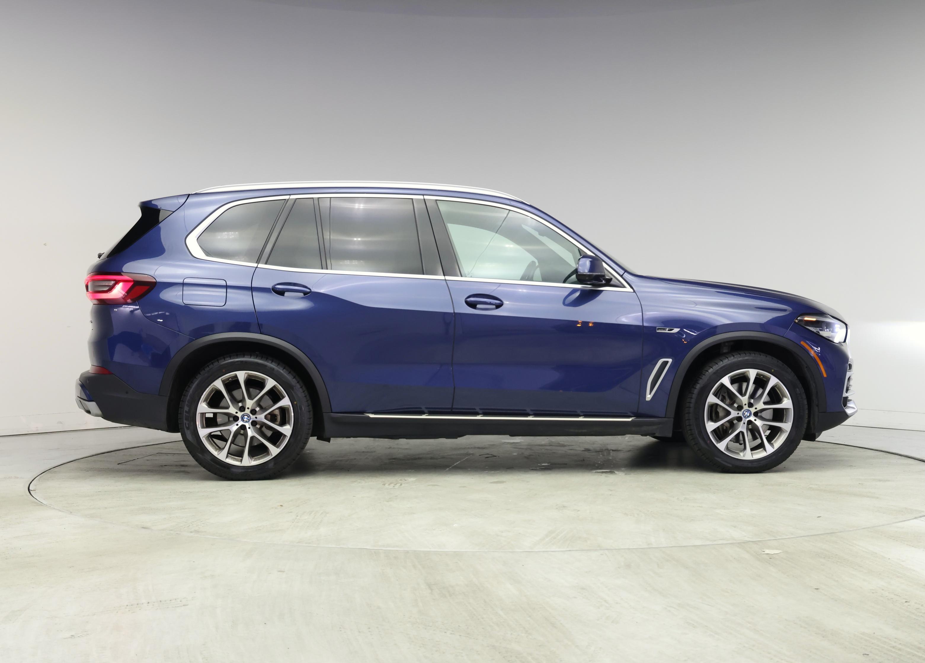 Thumbnail: 2023 BMW X5 - 7