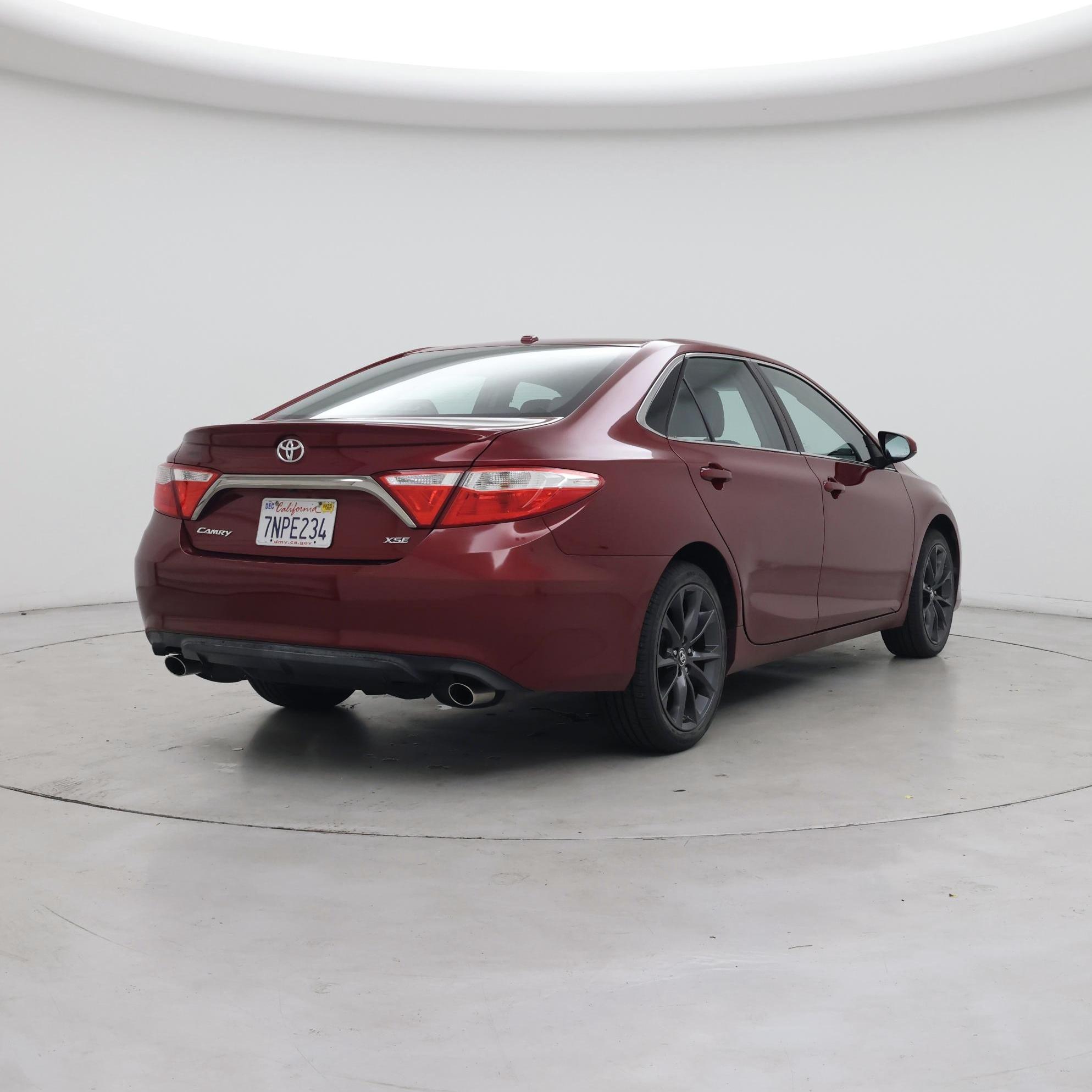 Thumbnail: 2016 Toyota Camry - 8