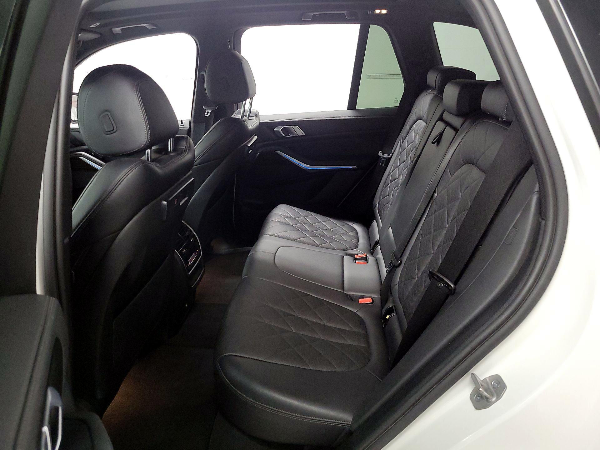 Thumbnail: 2023 BMW X5 - 20