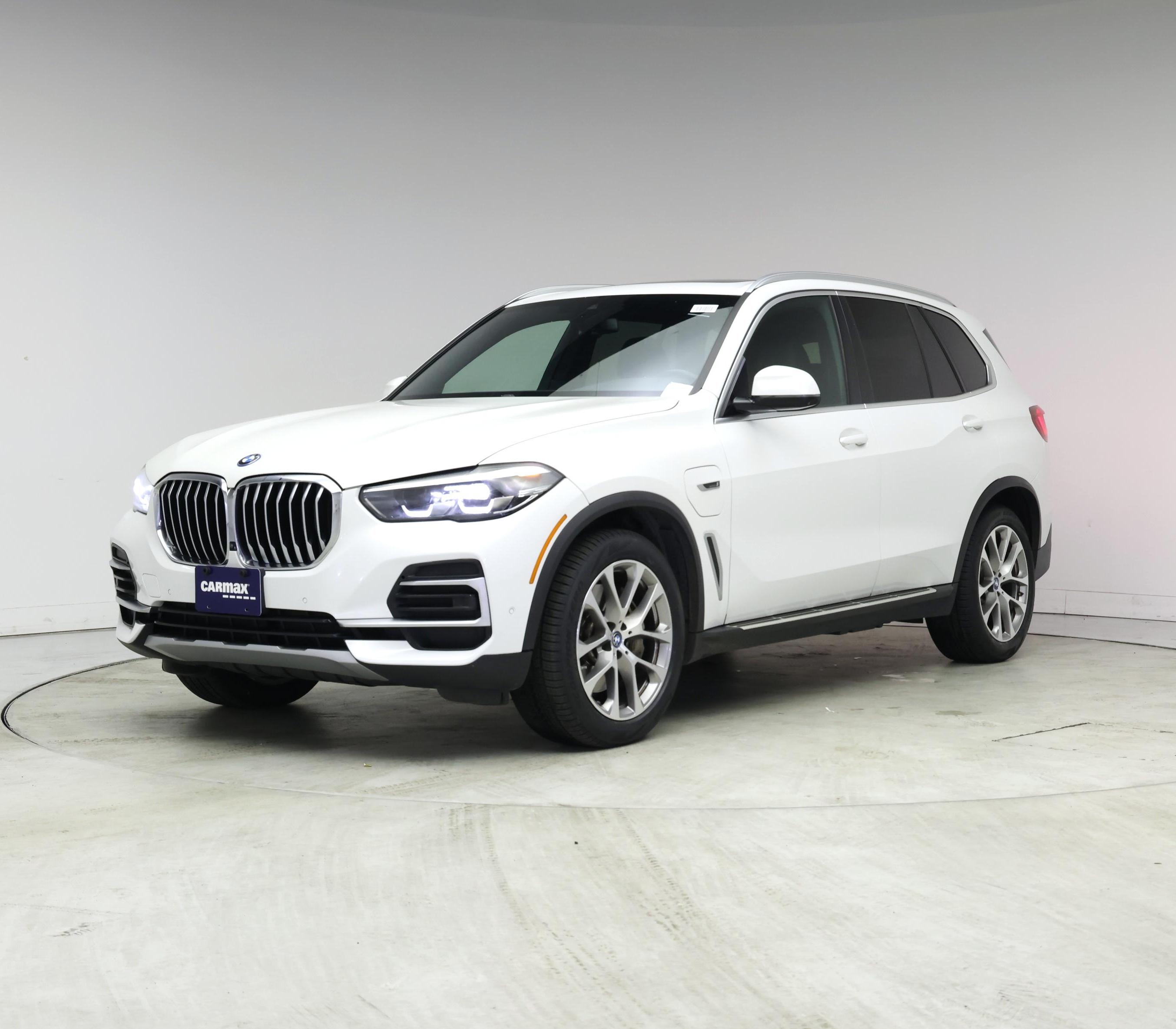 Thumbnail: 2023 BMW X5 - 4