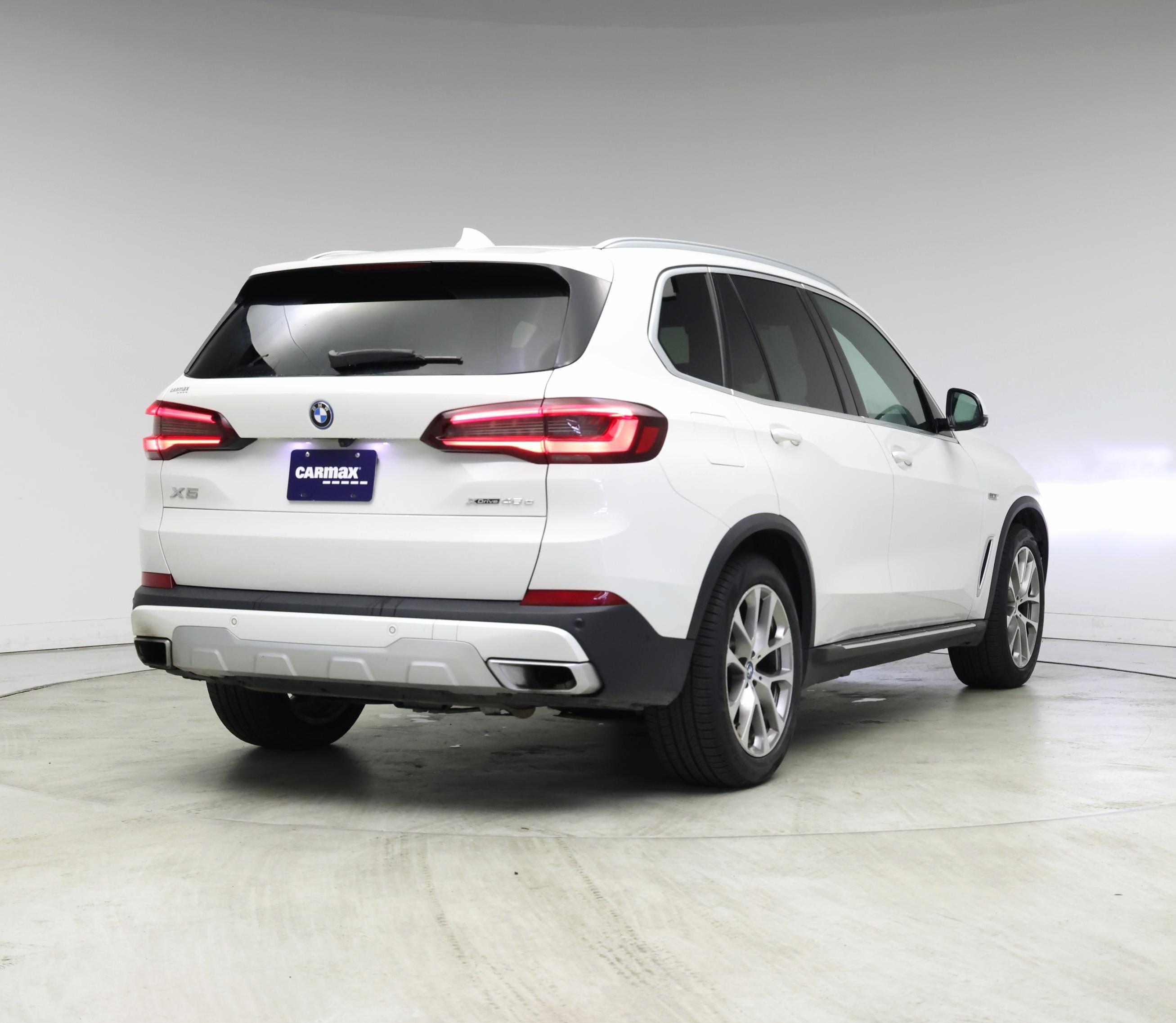 Thumbnail: 2023 BMW X5 - 8