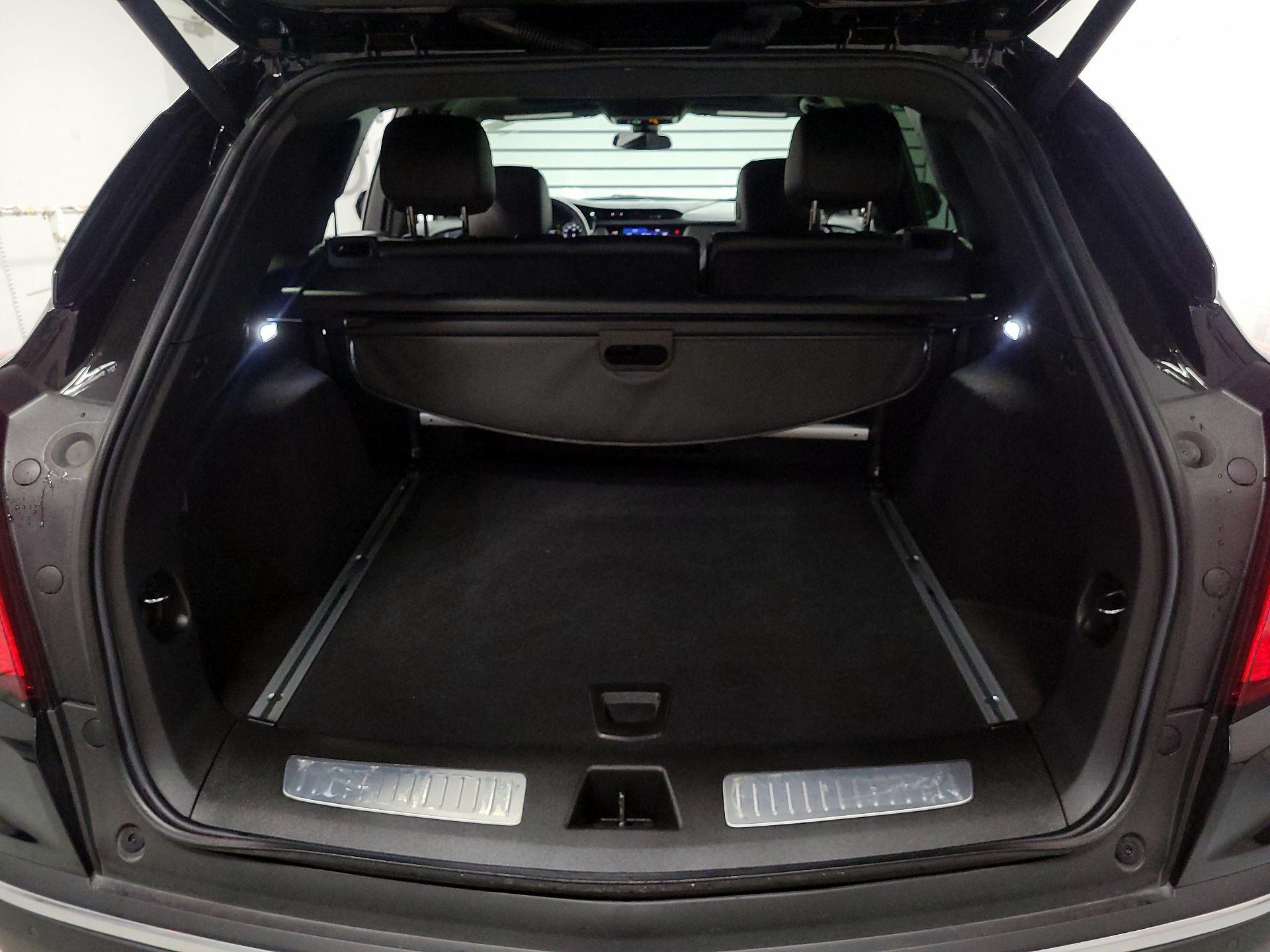 Thumbnail: 2024 Cadillac XT5 - 19