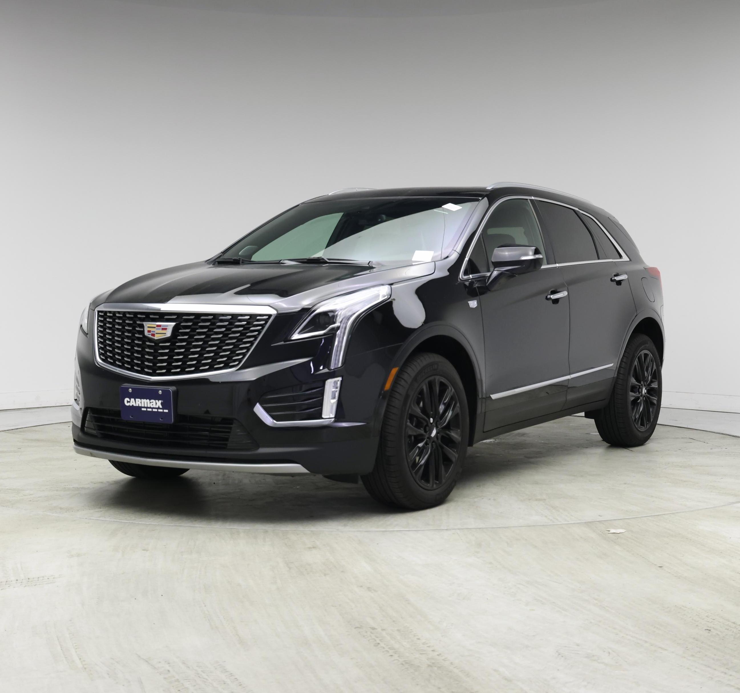 Thumbnail: 2024 Cadillac XT5 - 4