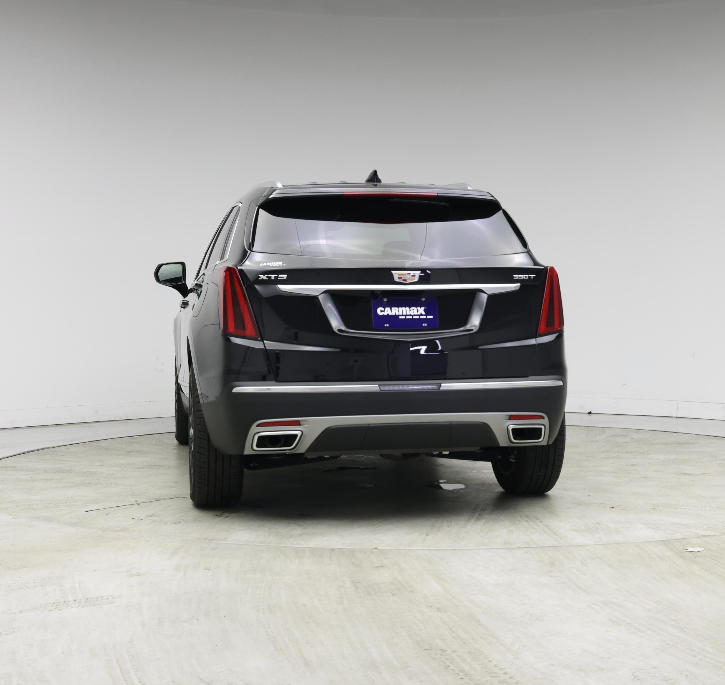 Thumbnail: 2024 Cadillac XT5 - 6