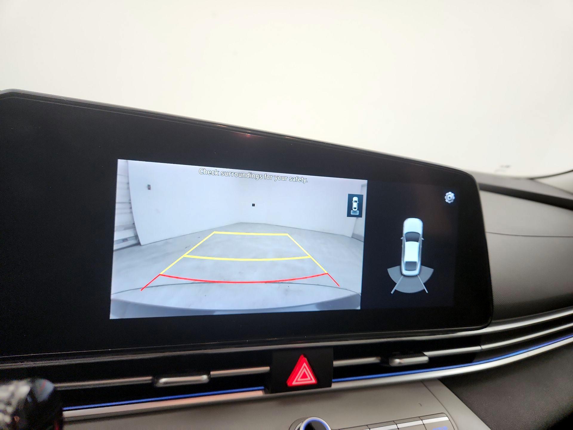 Thumbnail: 2021 Hyundai Elantra - 15