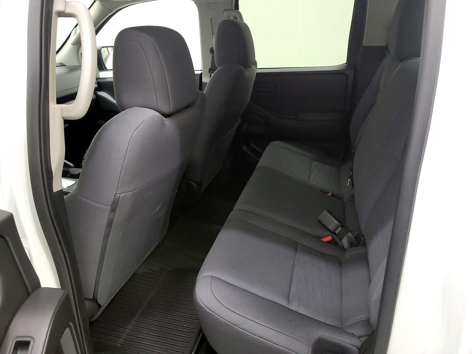 Thumbnail: 2023 Nissan Frontier - 19