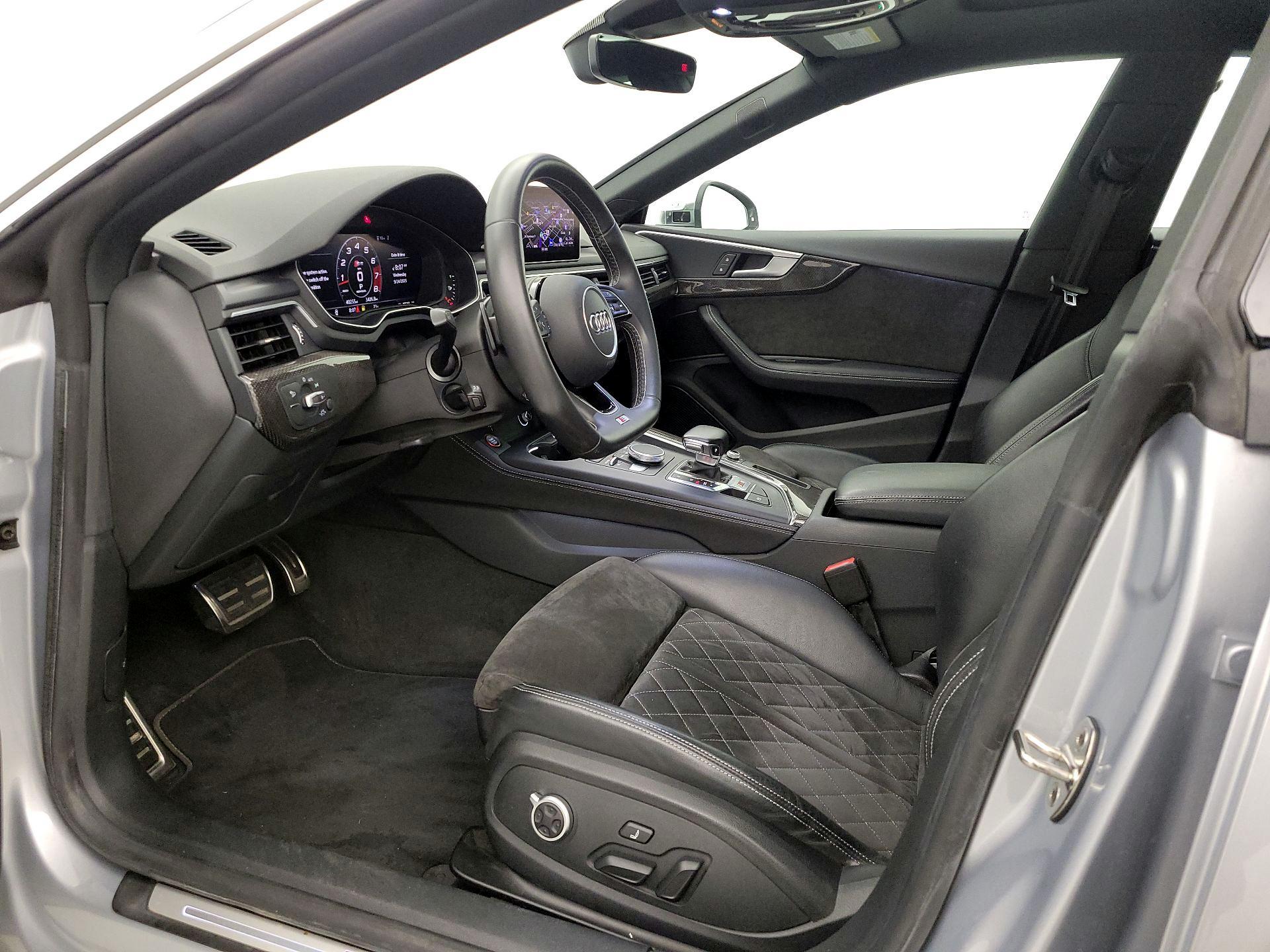 Thumbnail: 2019 Audi S5 - 11