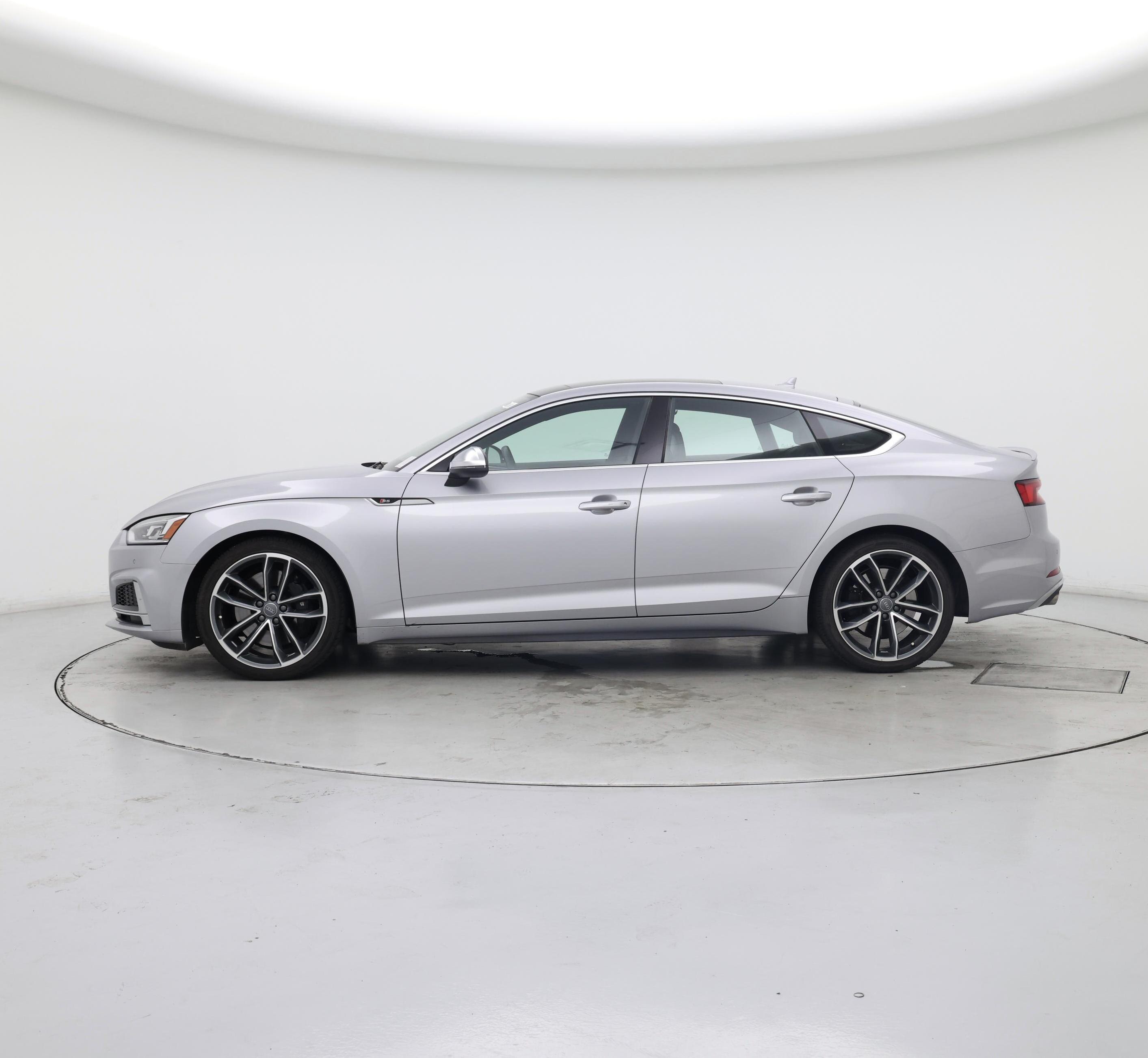 Thumbnail: 2019 Audi S5 - 3