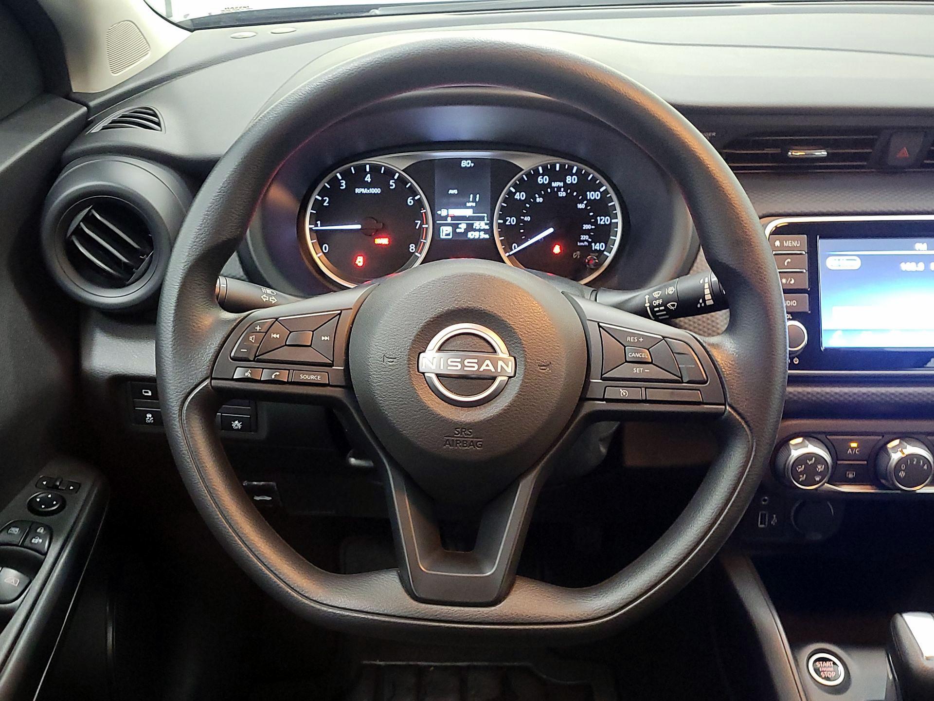 Thumbnail: 2024 Nissan Kicks - 10