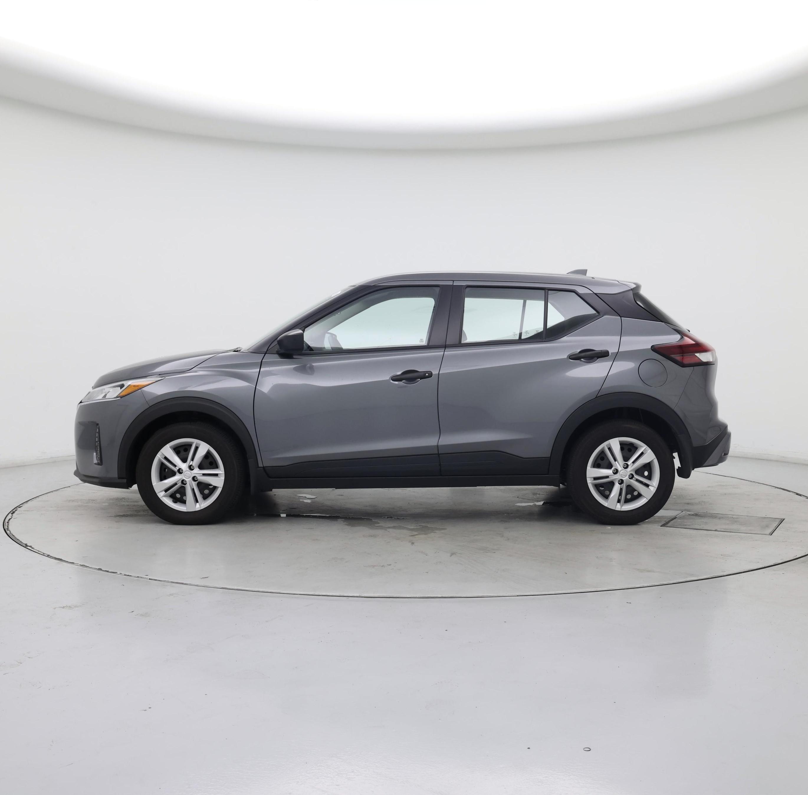 Thumbnail: 2024 Nissan Kicks - 3