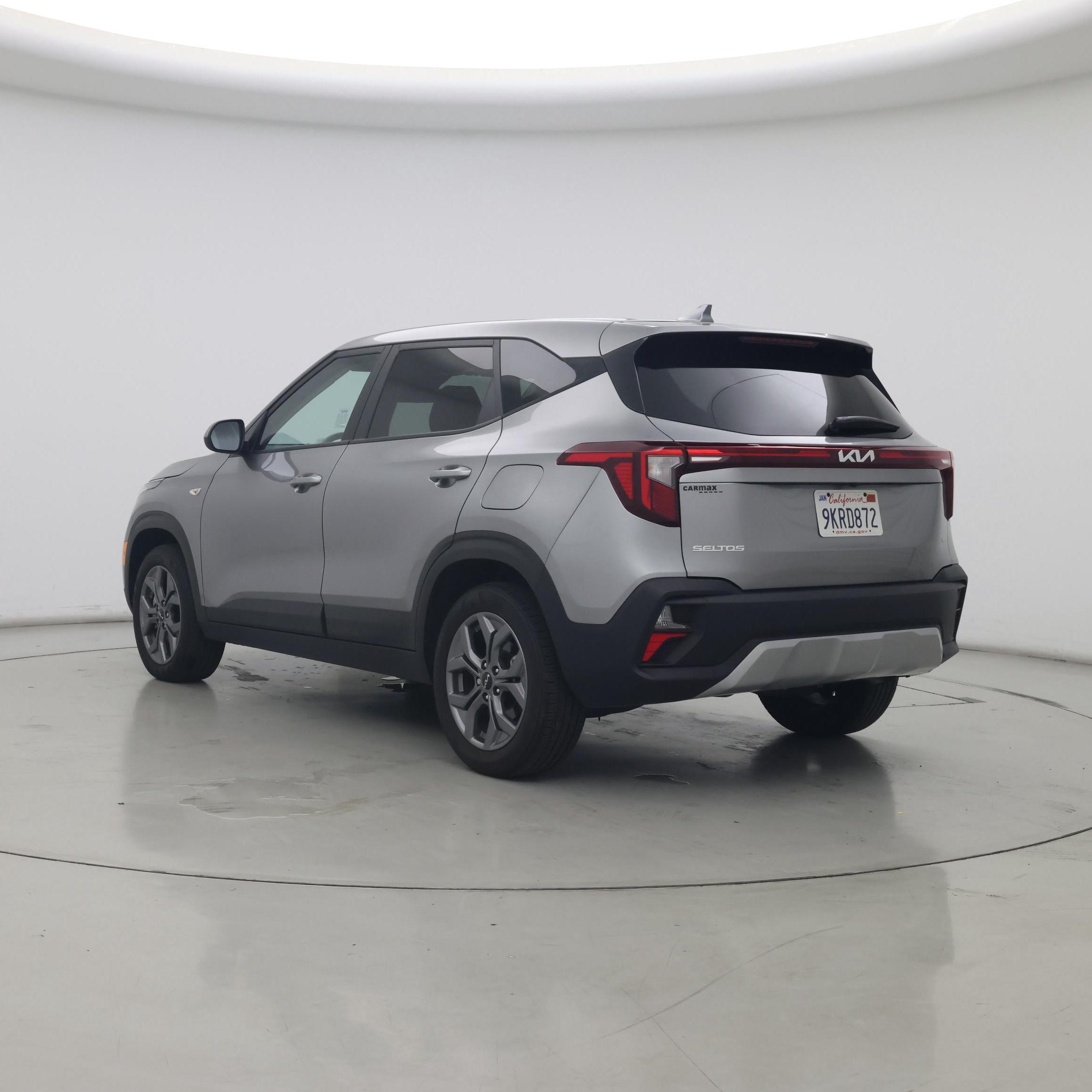 Thumbnail: 2024 Kia Seltos - 2