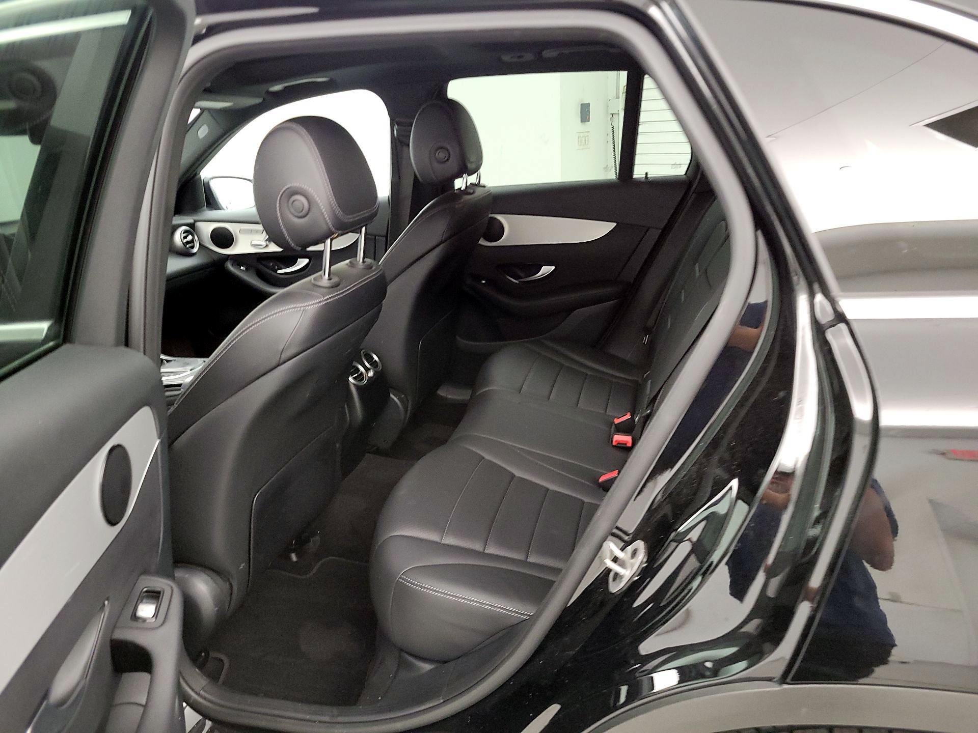 Thumbnail: 2022 Mercedes-Benz GLC - 17