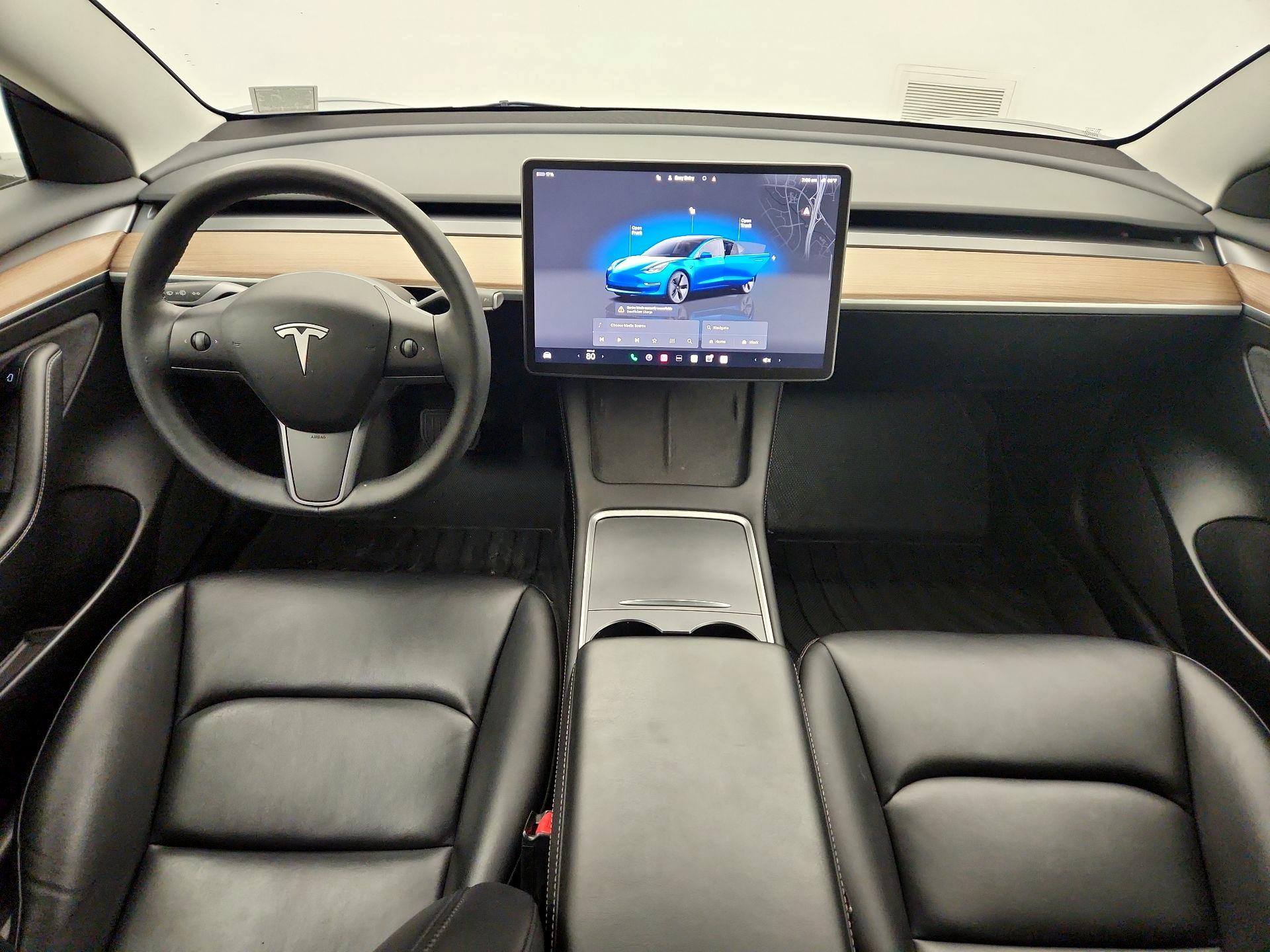 Thumbnail: 2023 Tesla Model 3 - 9
