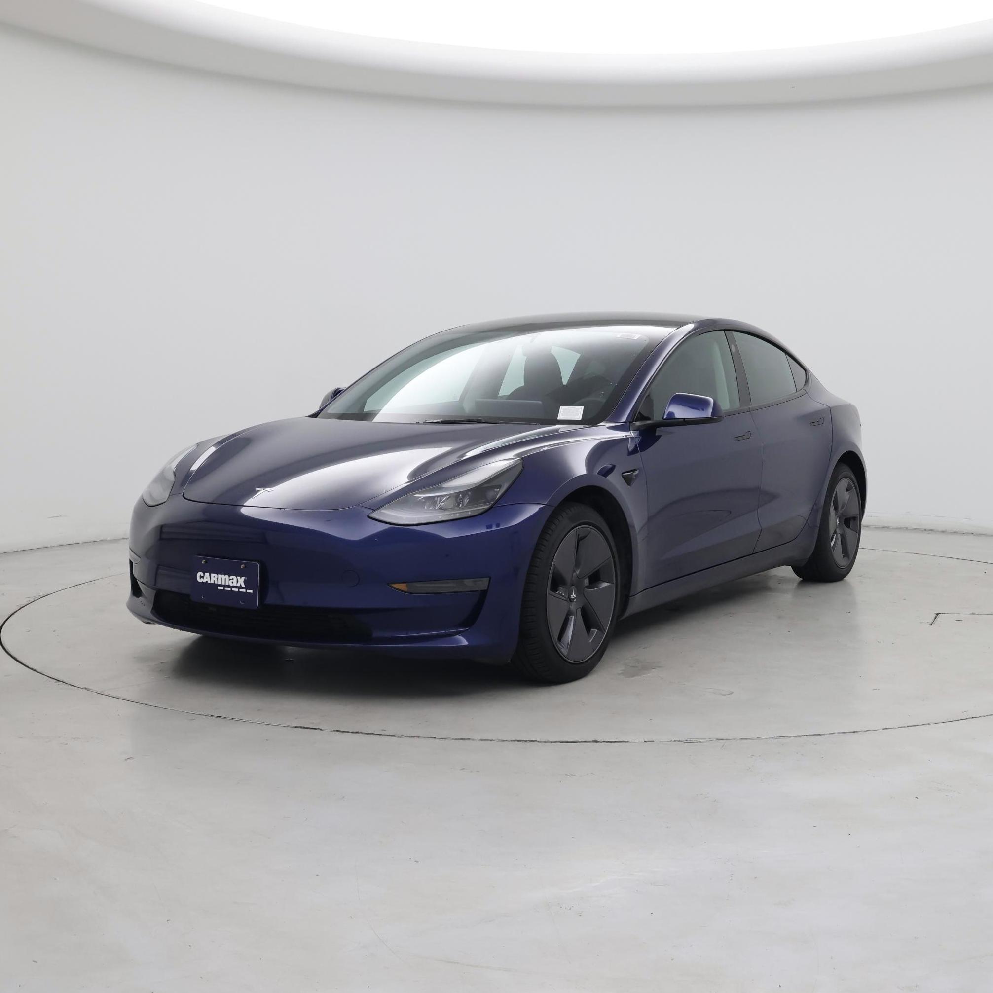 Thumbnail: 2023 Tesla Model 3 - 4