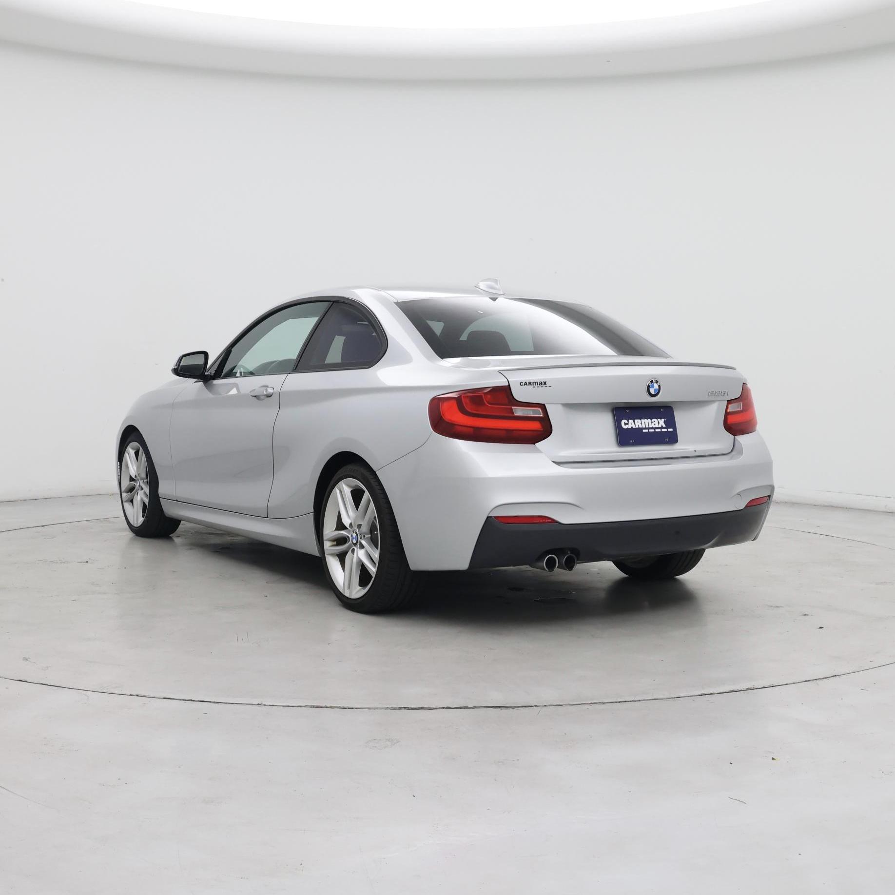 Thumbnail: 2016 BMW 2 Series - 2