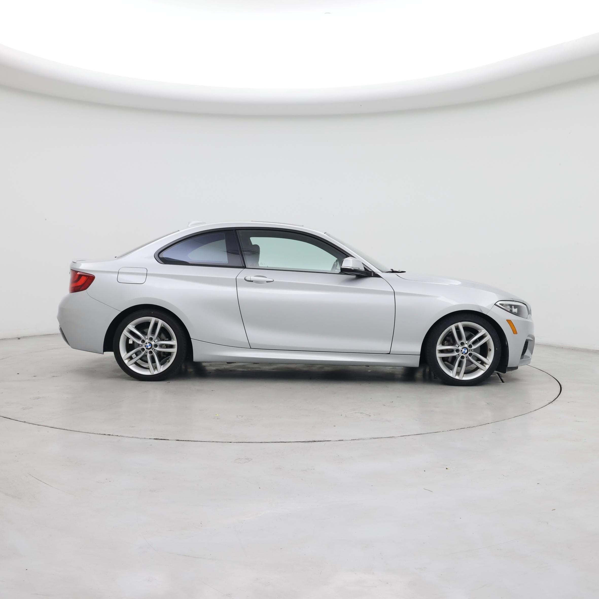 Thumbnail: 2016 BMW 2 Series - 7