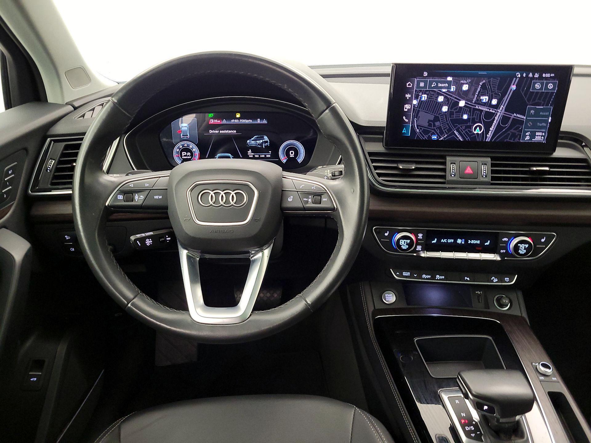 Thumbnail: 2023 Audi Q5 - 10