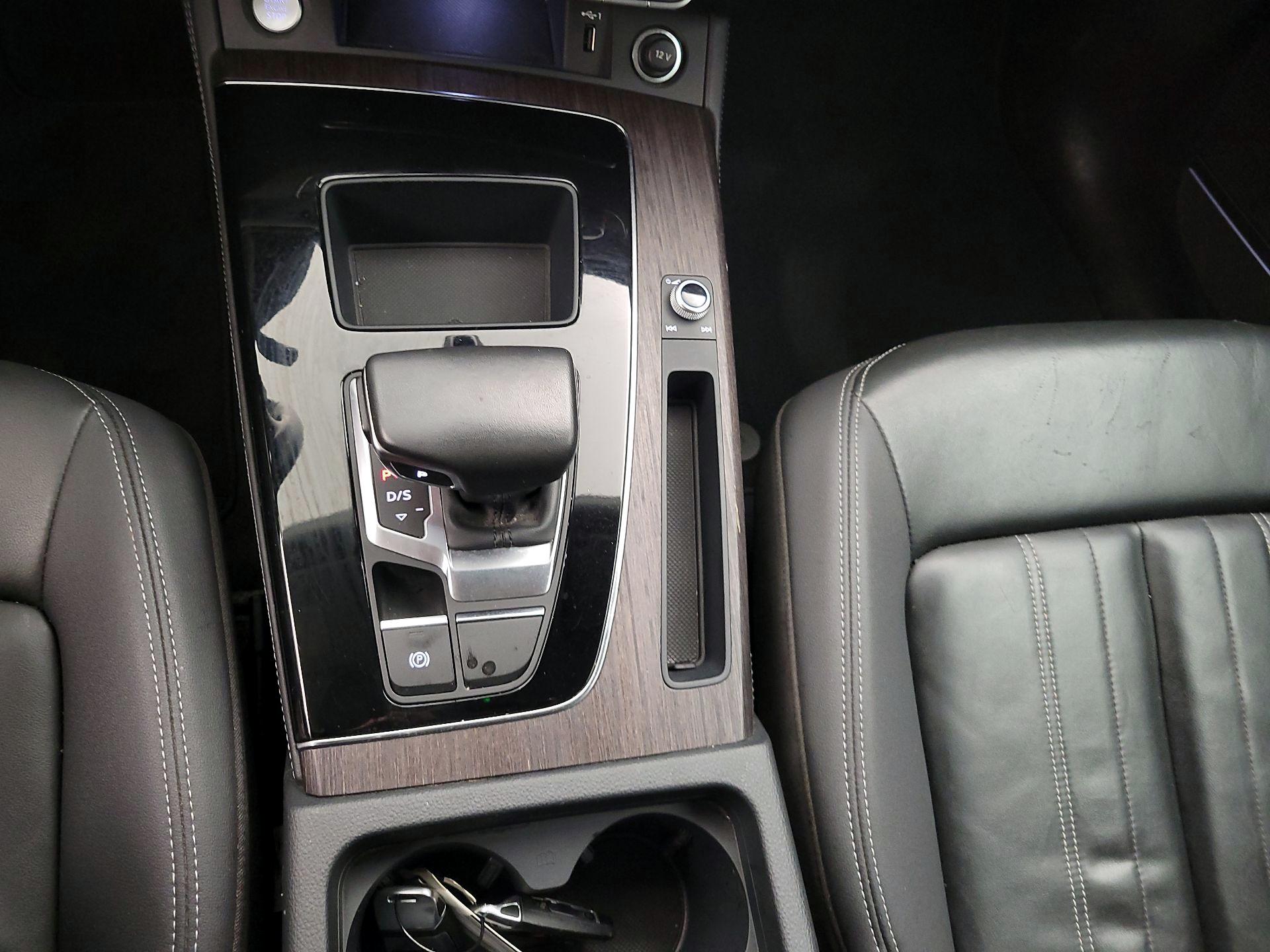 Thumbnail: 2023 Audi Q5 - 18