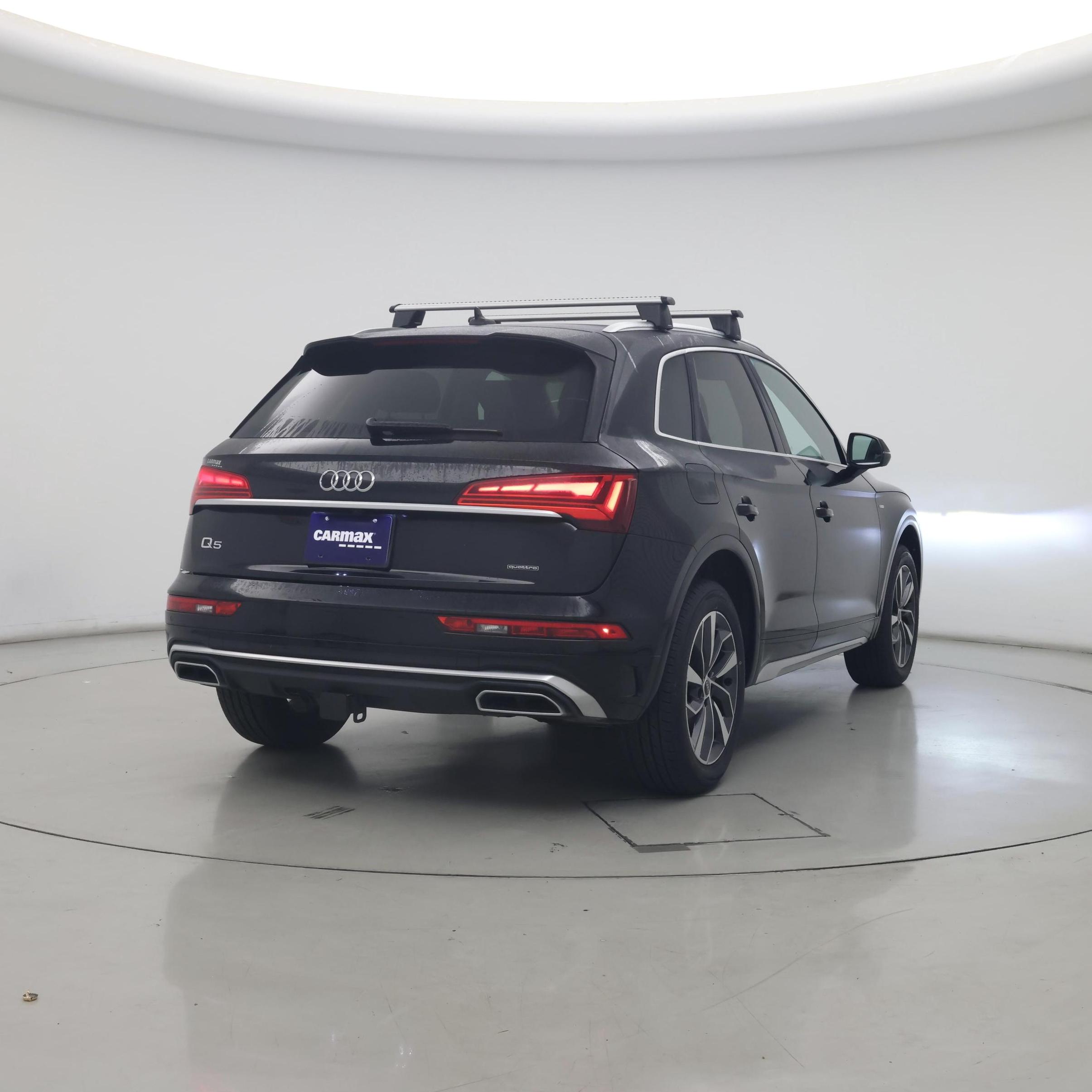 Thumbnail: 2023 Audi Q5 - 8