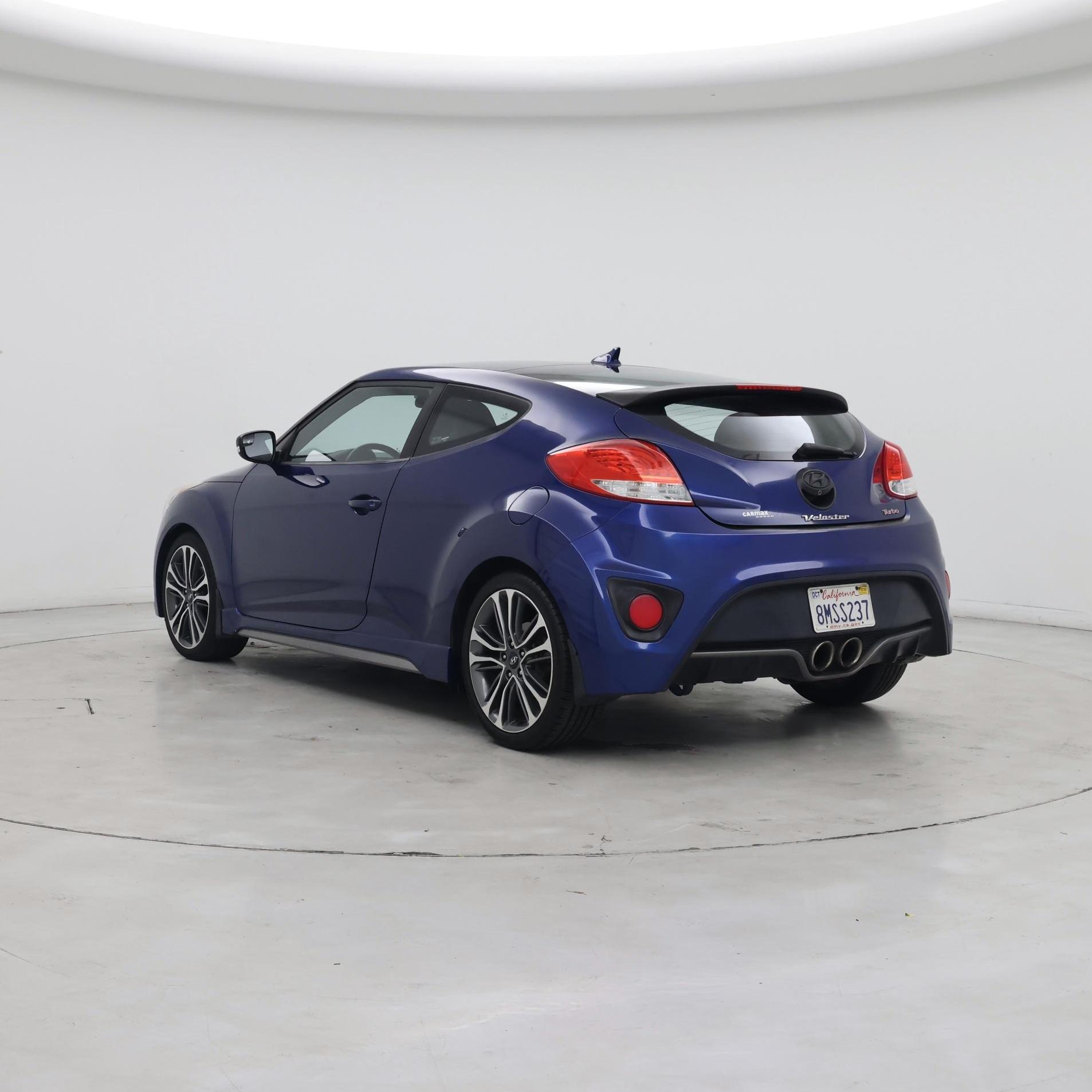 Thumbnail: 2016 Hyundai Veloster - 2