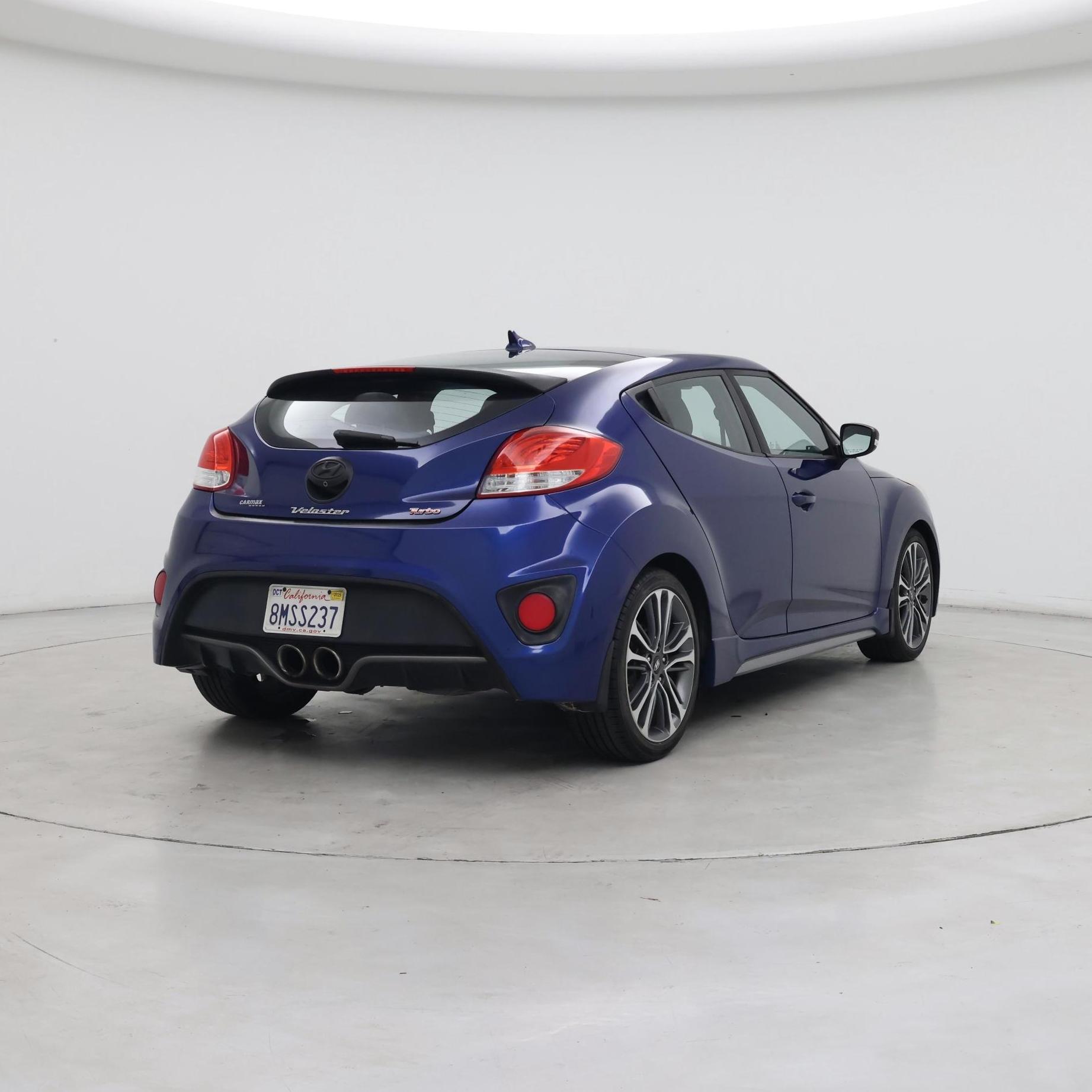 Thumbnail: 2016 Hyundai Veloster - 8