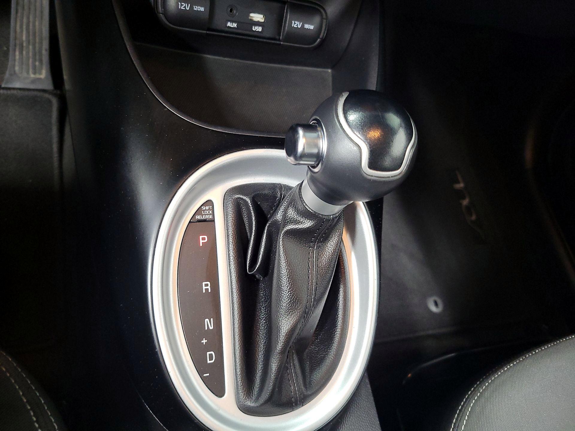 Thumbnail: 2016 Kia Soul - 15