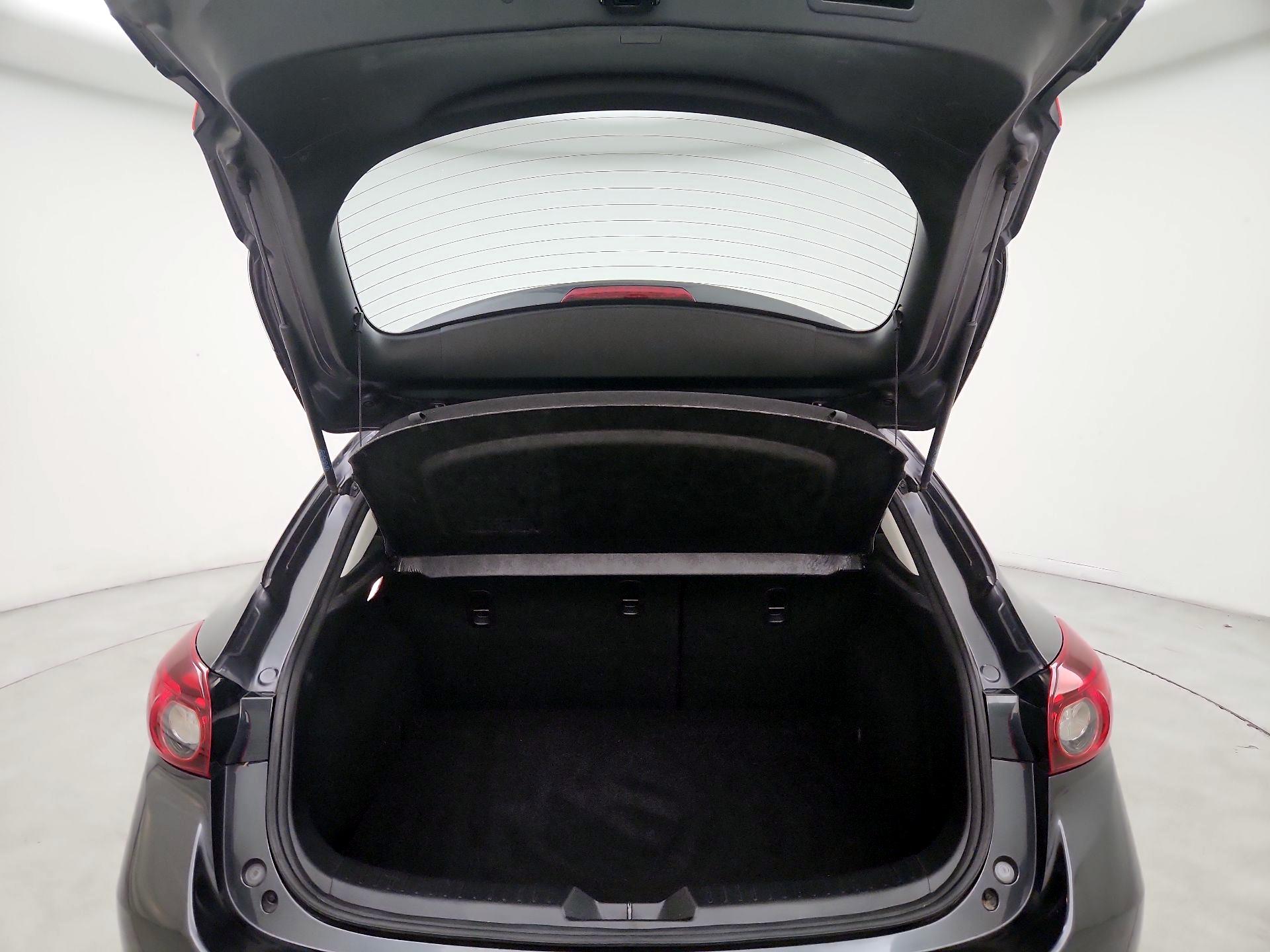 Thumbnail: 2015 Mazda Mazda3 - 20