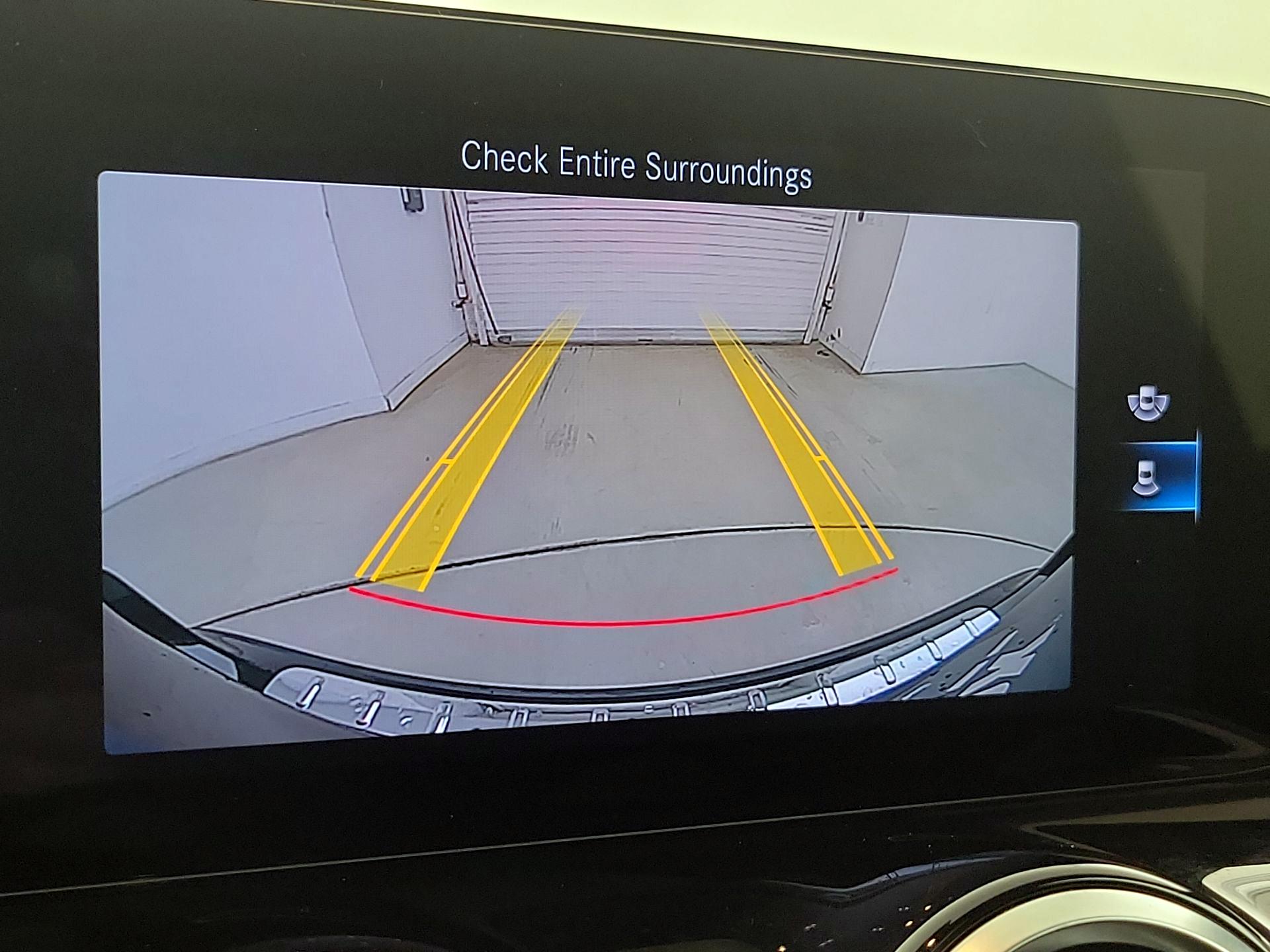 Thumbnail: 2022 Mercedes-Benz GLA - 14