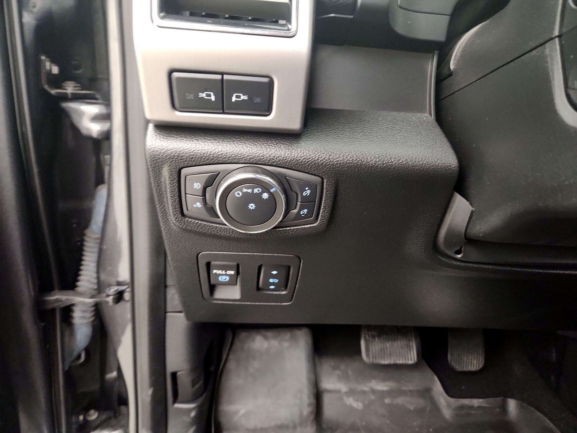 Thumbnail: 2020 Ford F-150 - 13