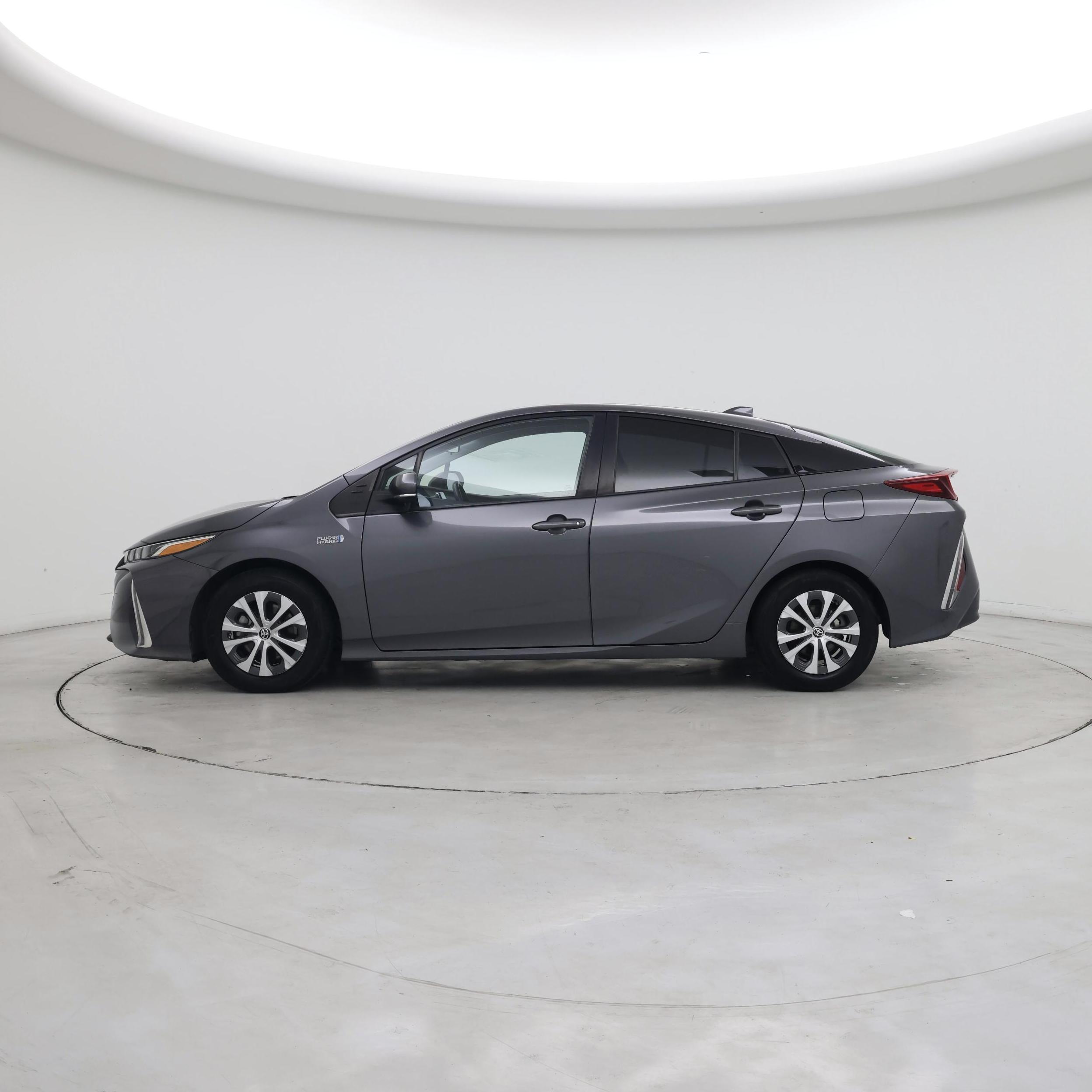 Thumbnail: 2021 Toyota Prius Prime - 3