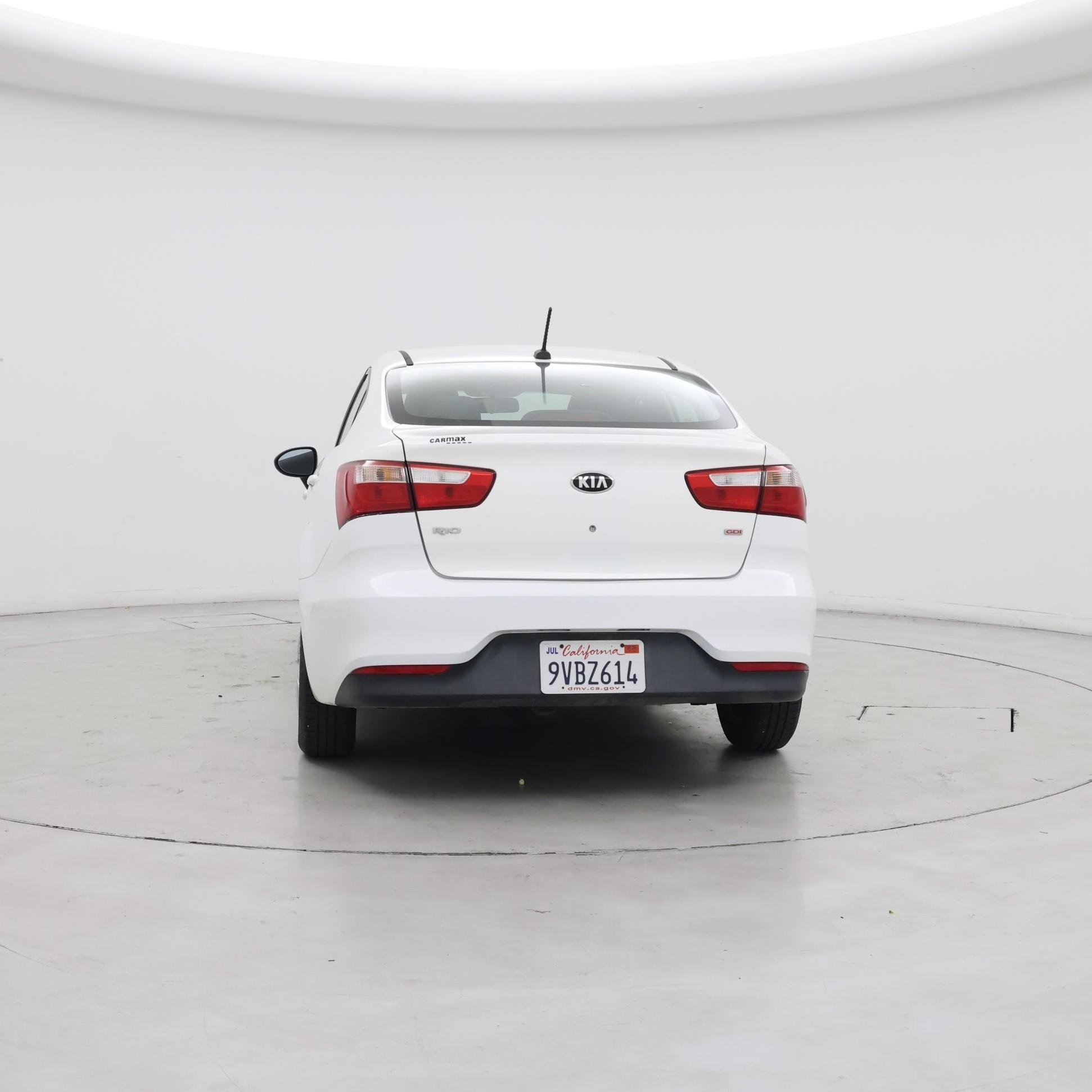 Thumbnail: 2017 Kia Rio - 6