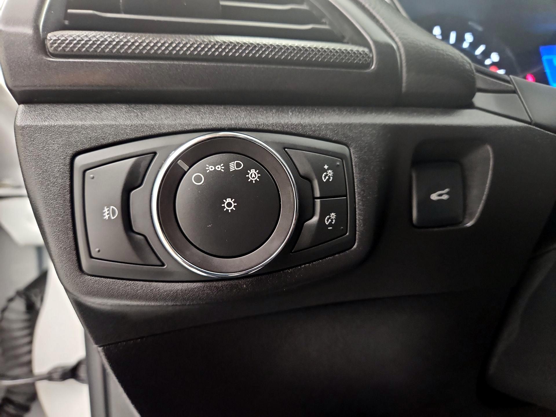 Thumbnail: 2018 Ford Fusion - 13
