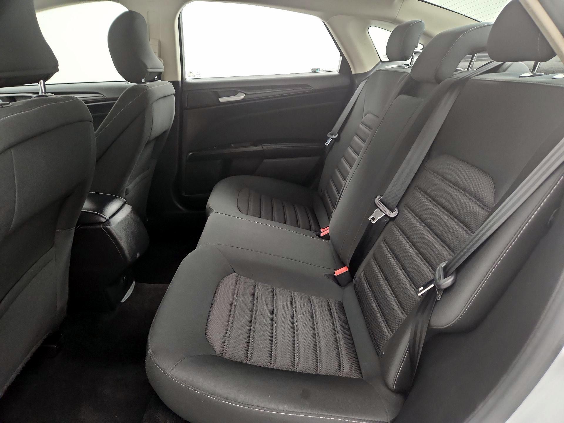 Thumbnail: 2018 Ford Fusion - 18