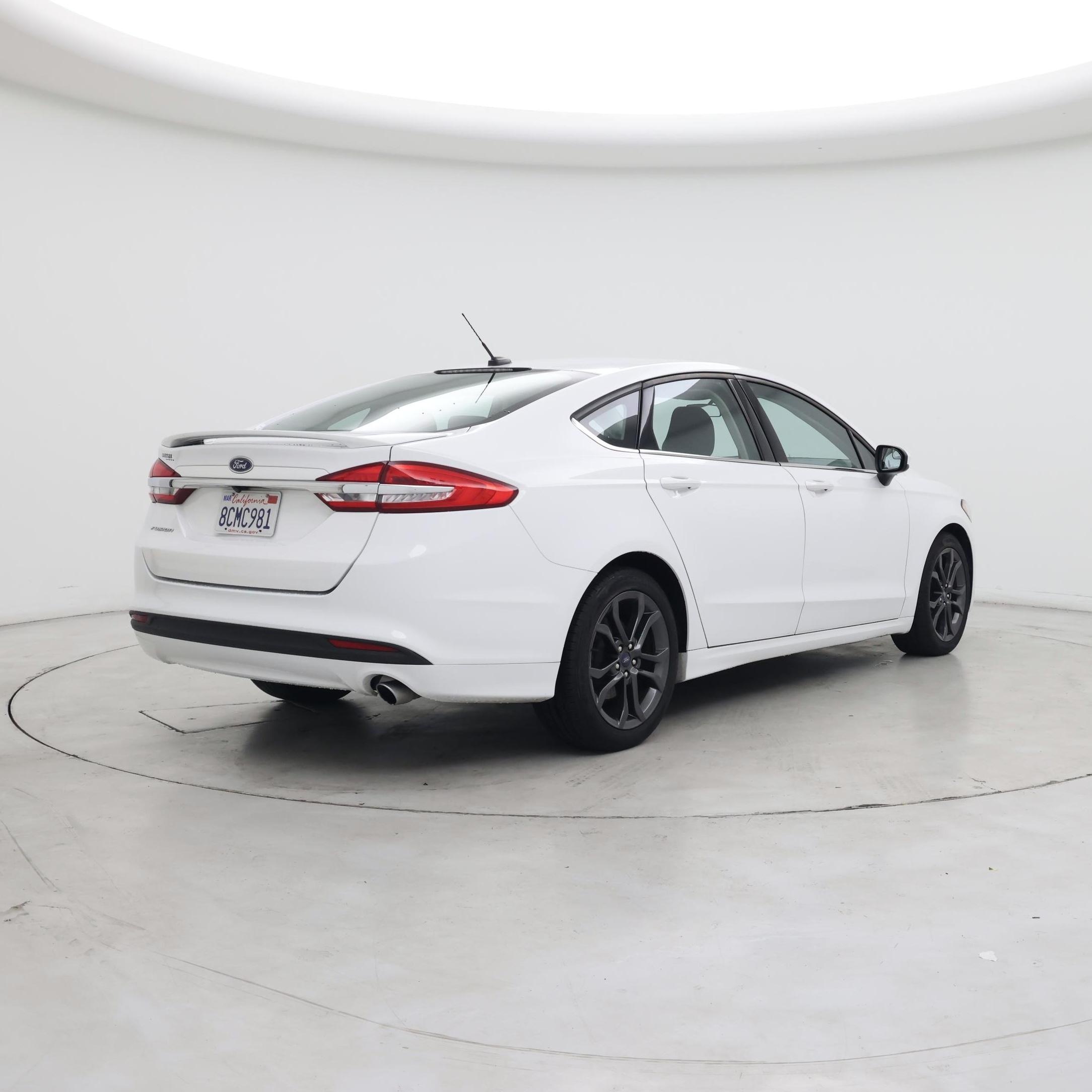 Thumbnail: 2018 Ford Fusion - 8