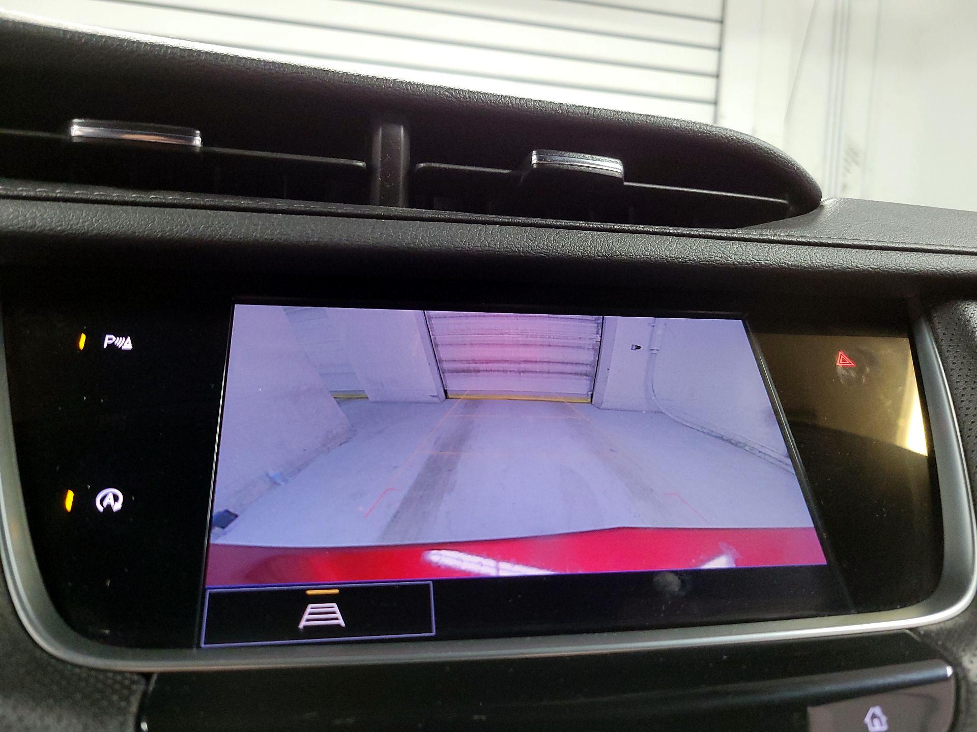 Thumbnail: 2023 Cadillac XT5 - 14