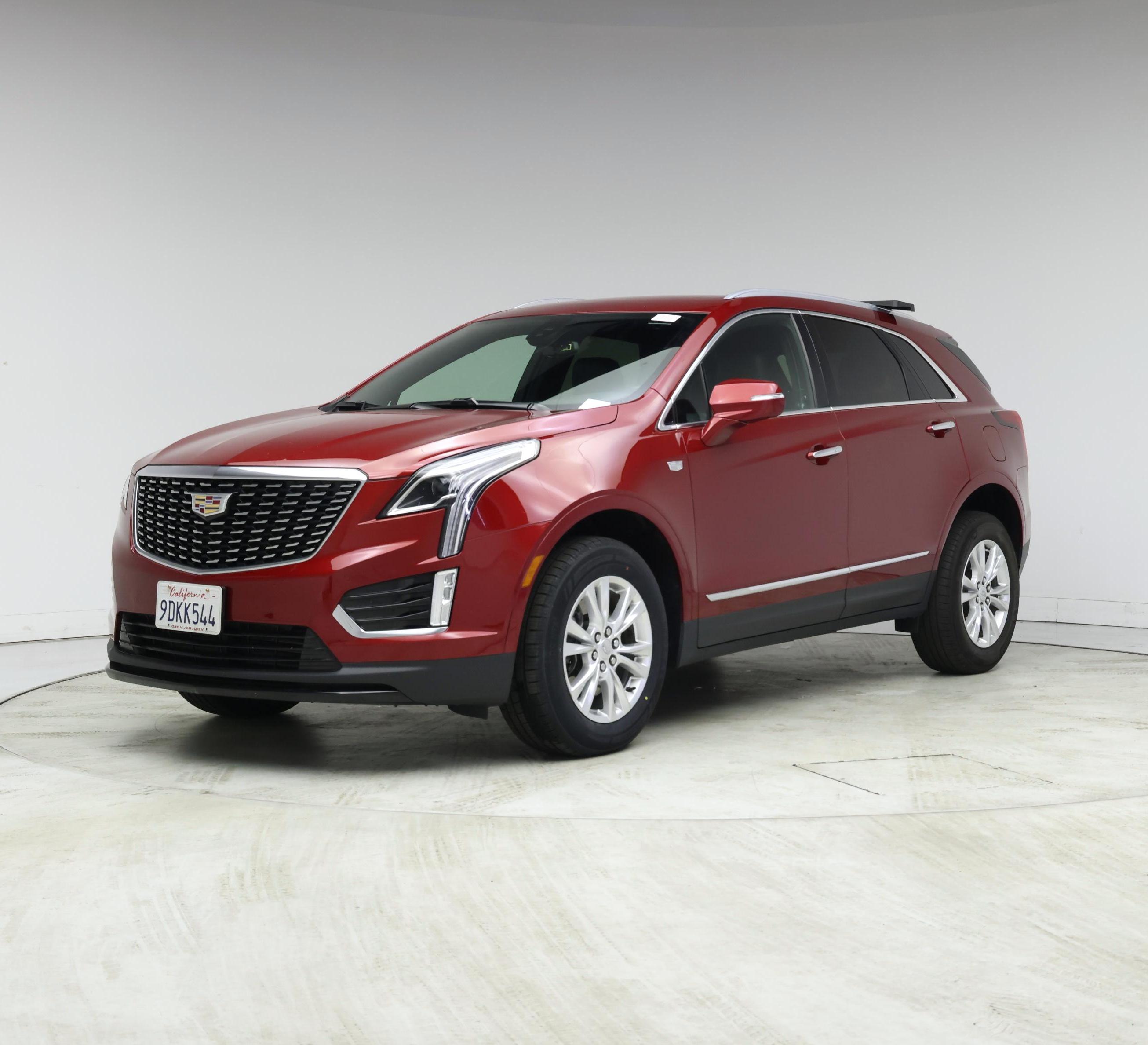 Thumbnail: 2023 Cadillac XT5 - 4