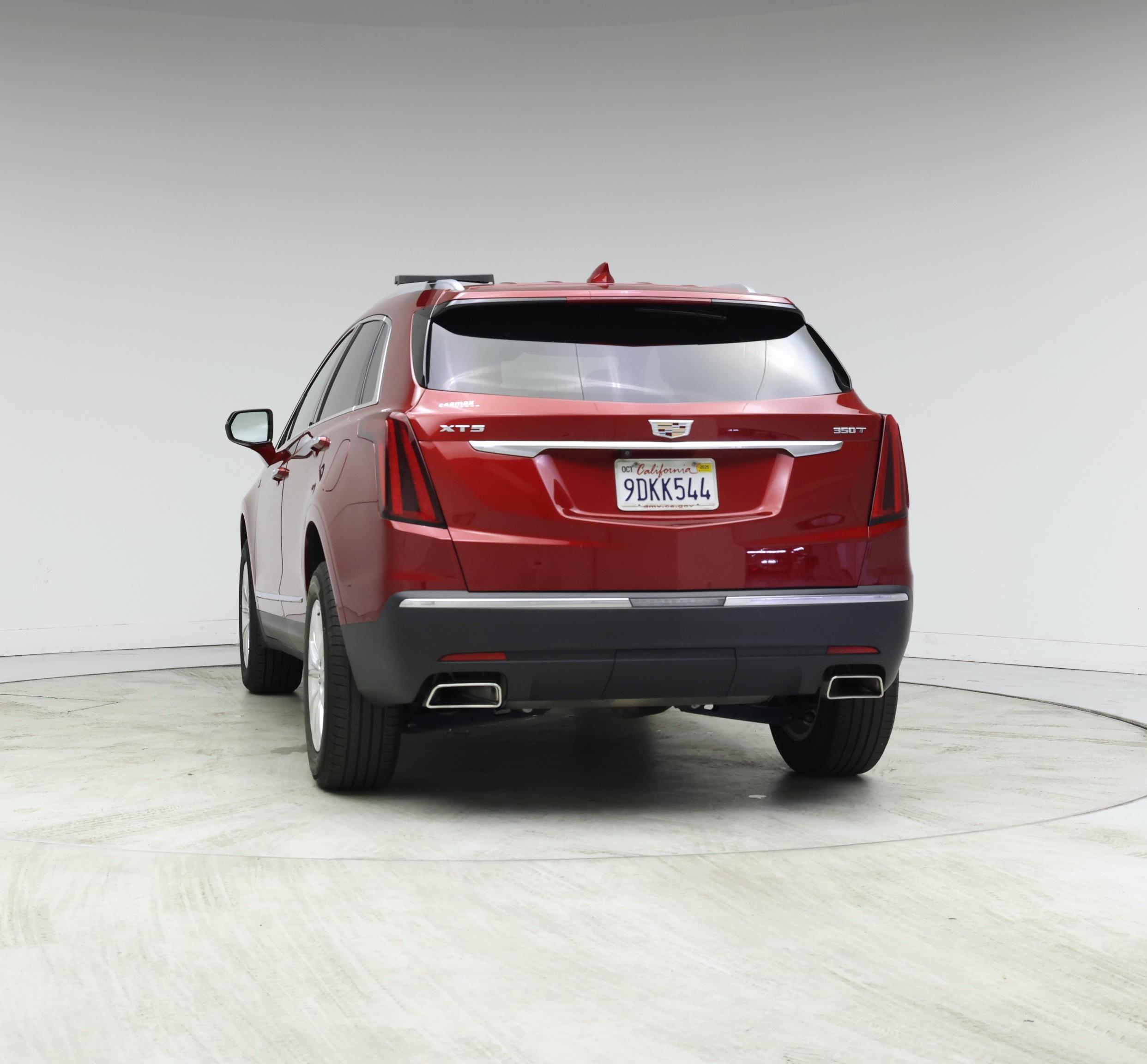 Thumbnail: 2023 Cadillac XT5 - 6