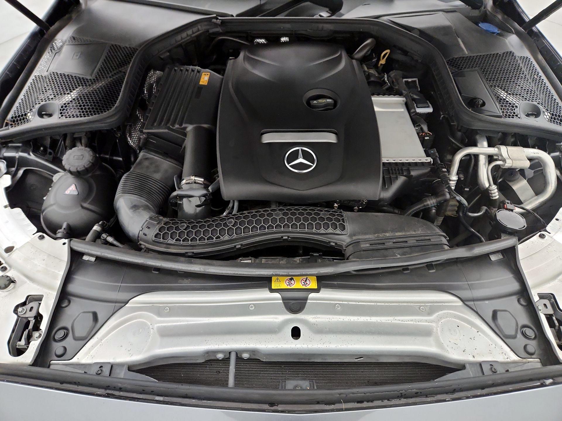 Thumbnail: 2018 Mercedes-Benz C-Class - 20