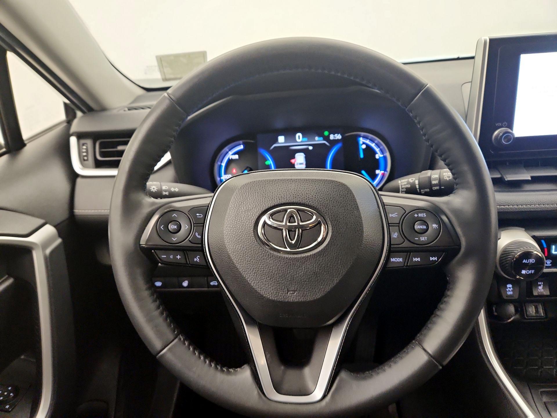 Thumbnail: 2023 Toyota RAV4 - 10