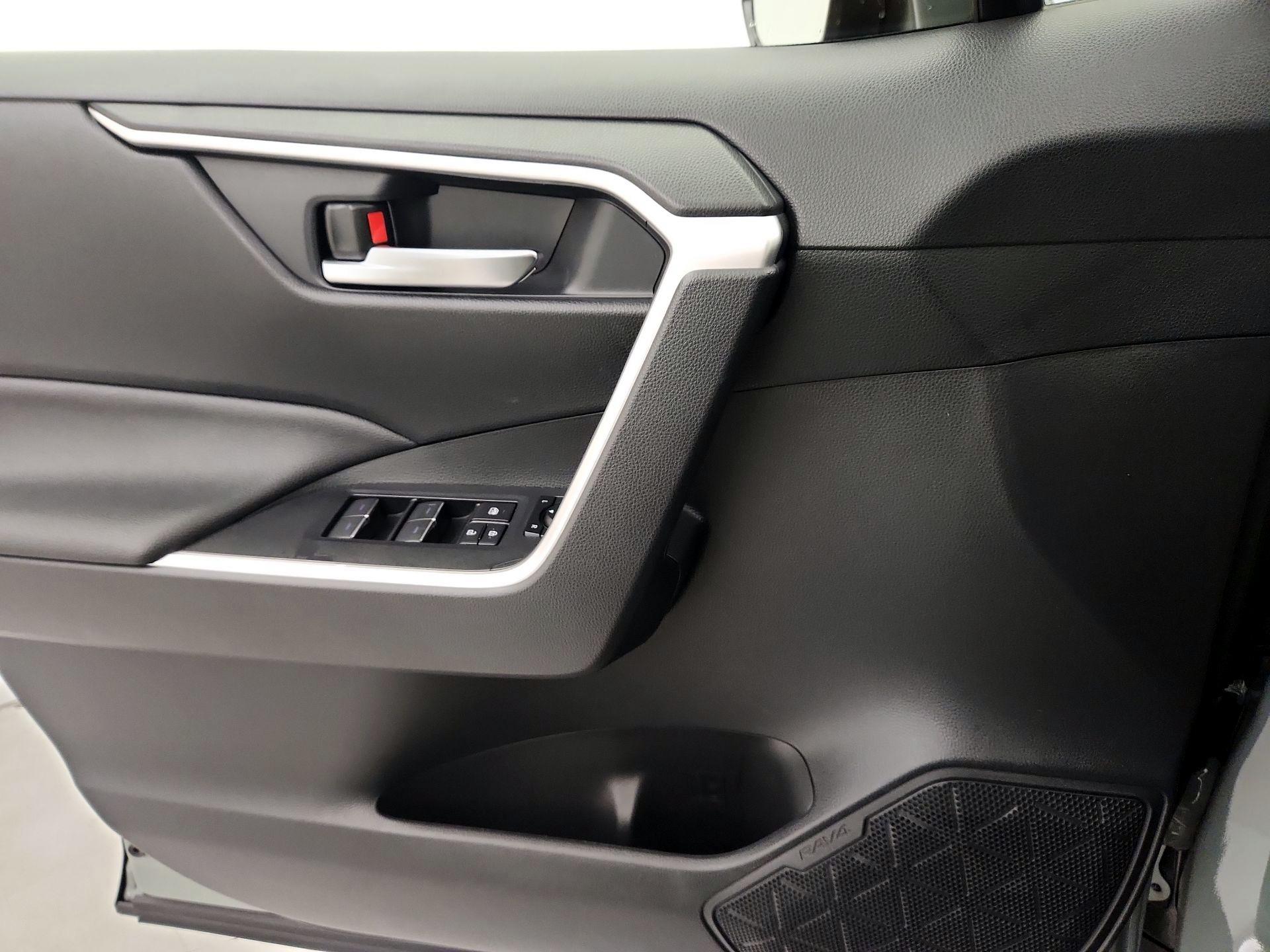 Thumbnail: 2023 Toyota RAV4 - 12