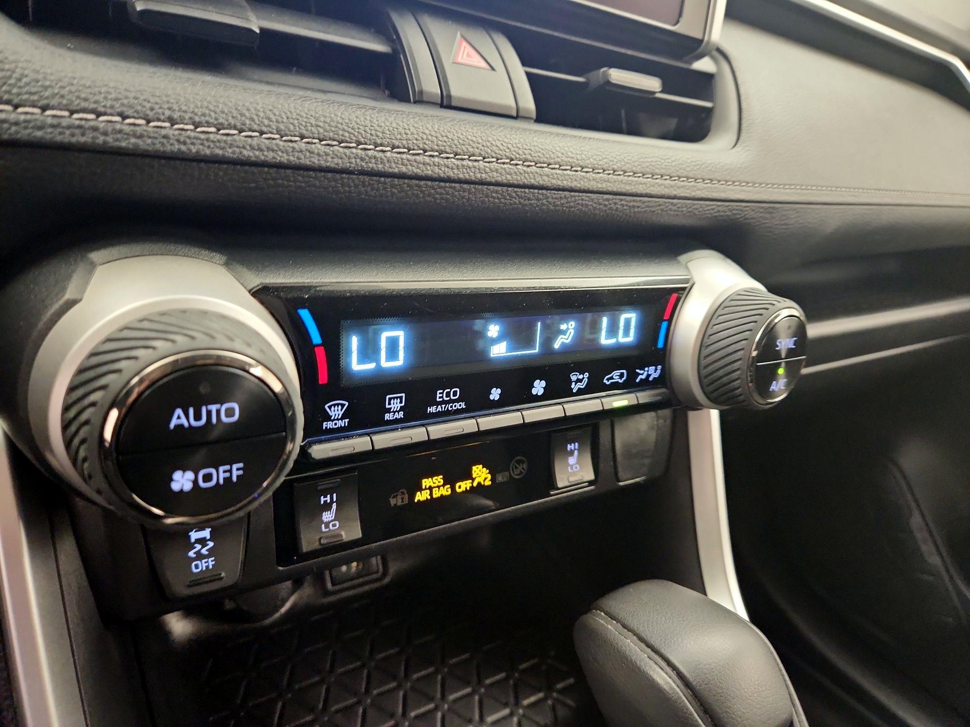 Thumbnail: 2023 Toyota RAV4 - 16