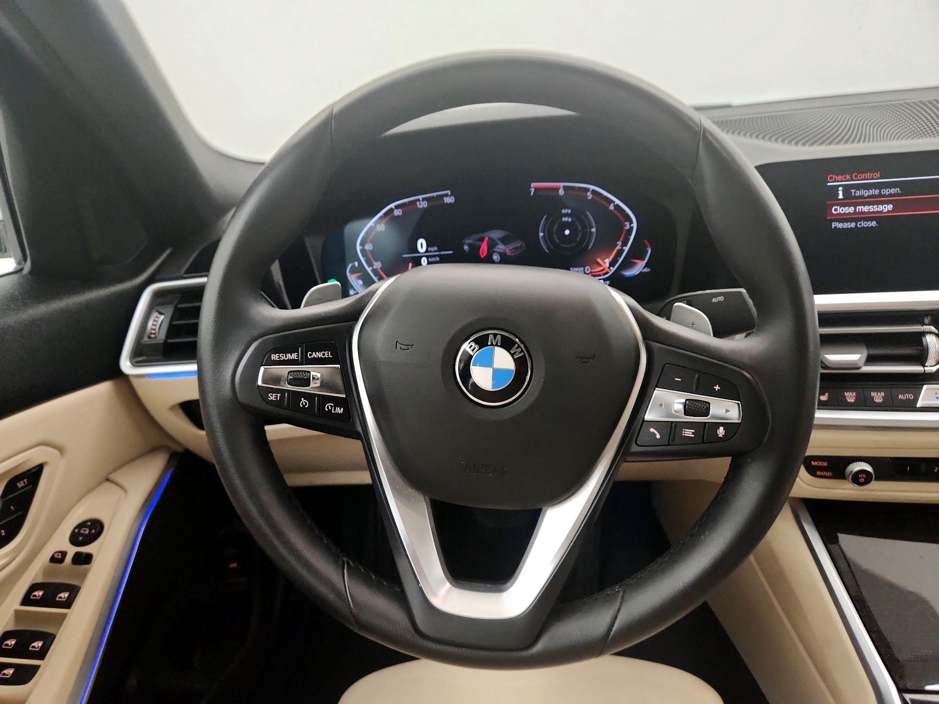 Thumbnail: 2022 BMW 3 Series - 10