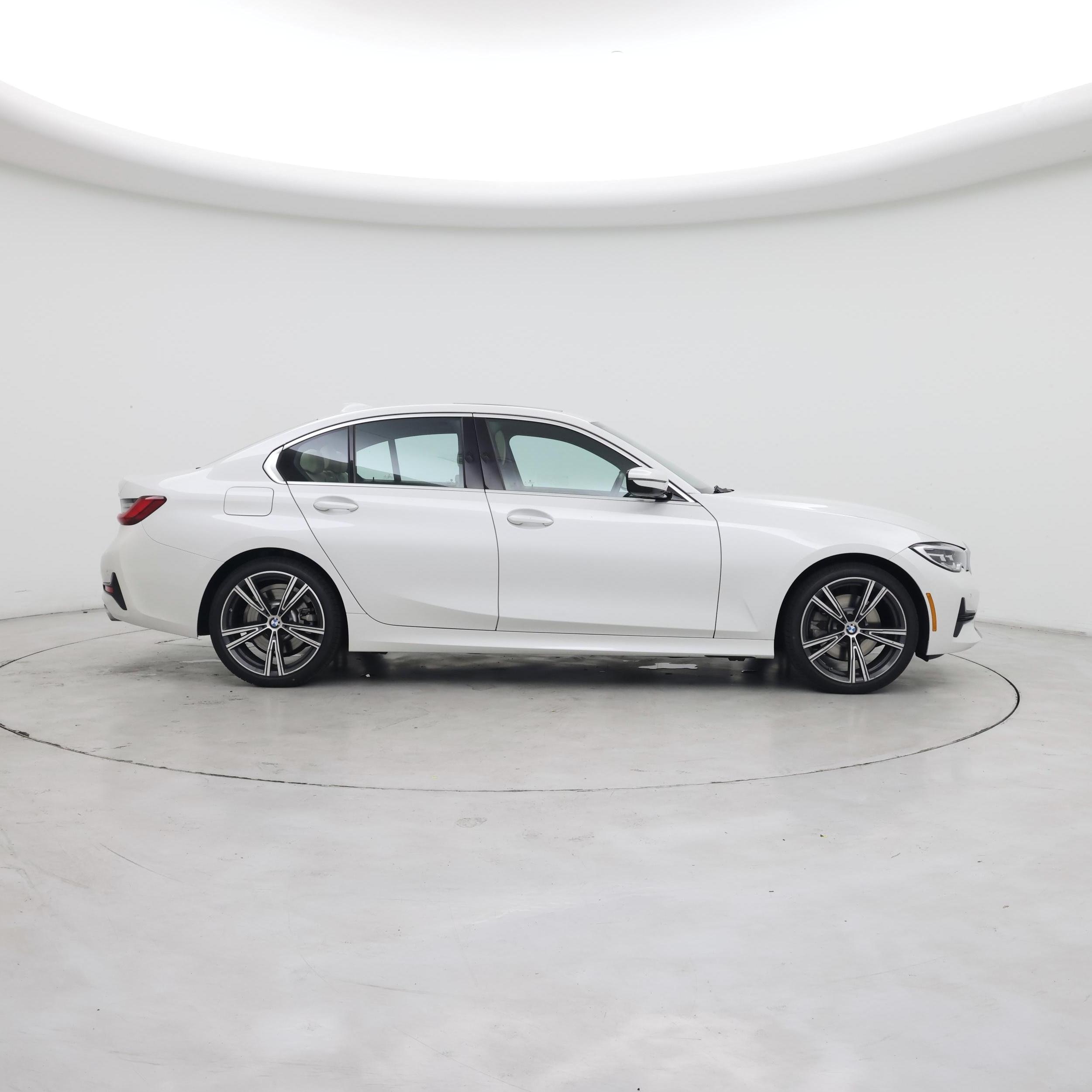 Thumbnail: 2022 BMW 3 Series - 7